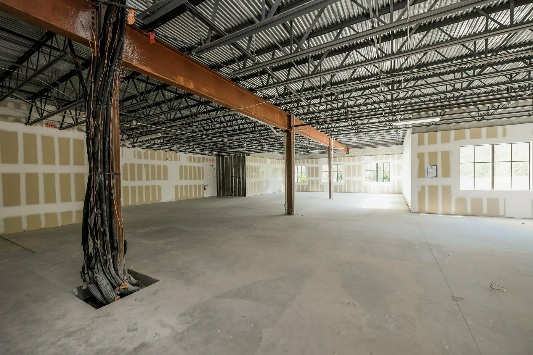 5920 Pan American Blvd - photo 40 of 92