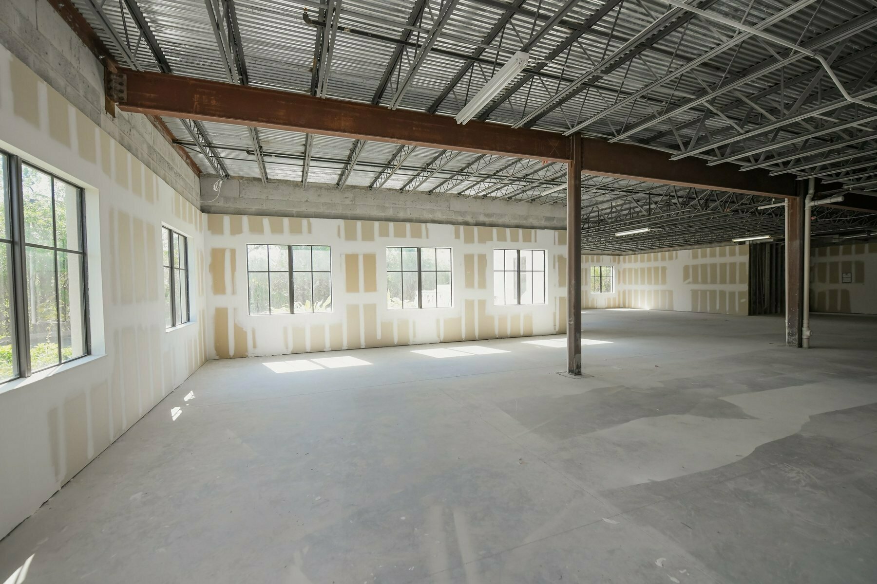 5920 Pan American Blvd - photo 42 of 92