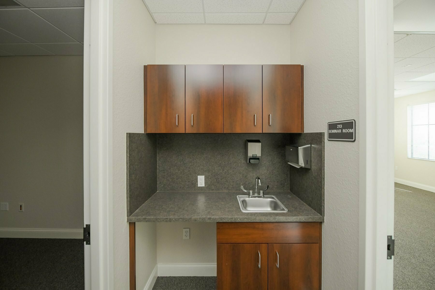 5920 Pan American Blvd - photo 61 of 92