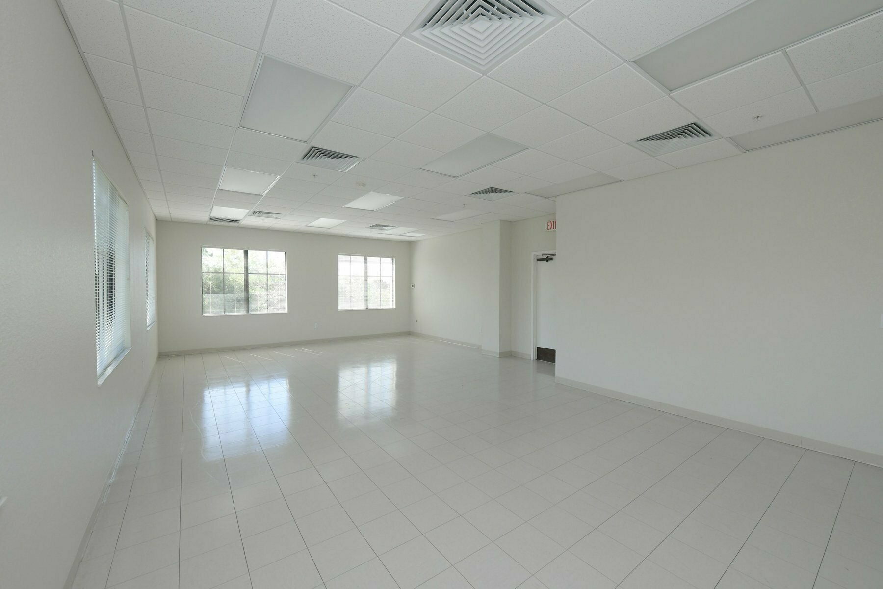 5920 Pan American Blvd - photo 71 of 92