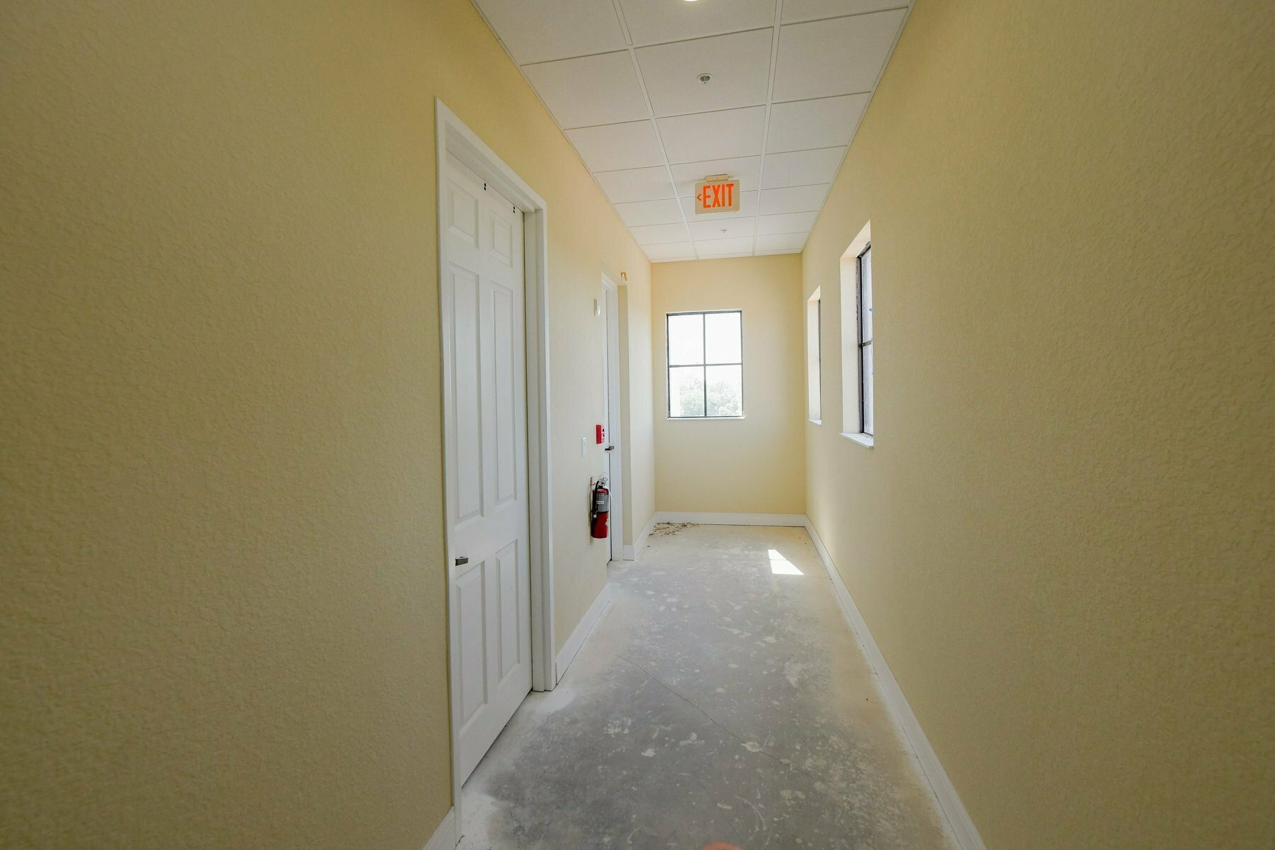 5920 Pan American Blvd - photo 76 of 92