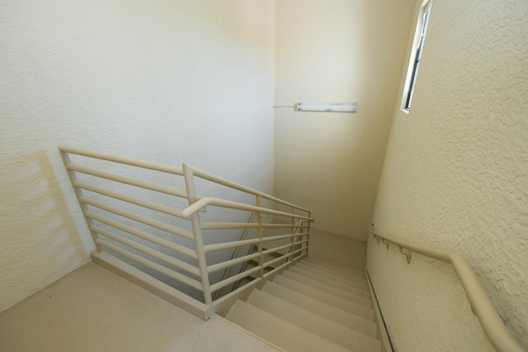 5920 Pan American Blvd - photo 77 of 92