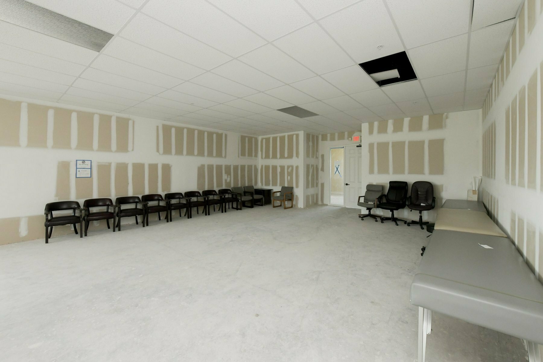 5920 Pan American Blvd - photo 82 of 92