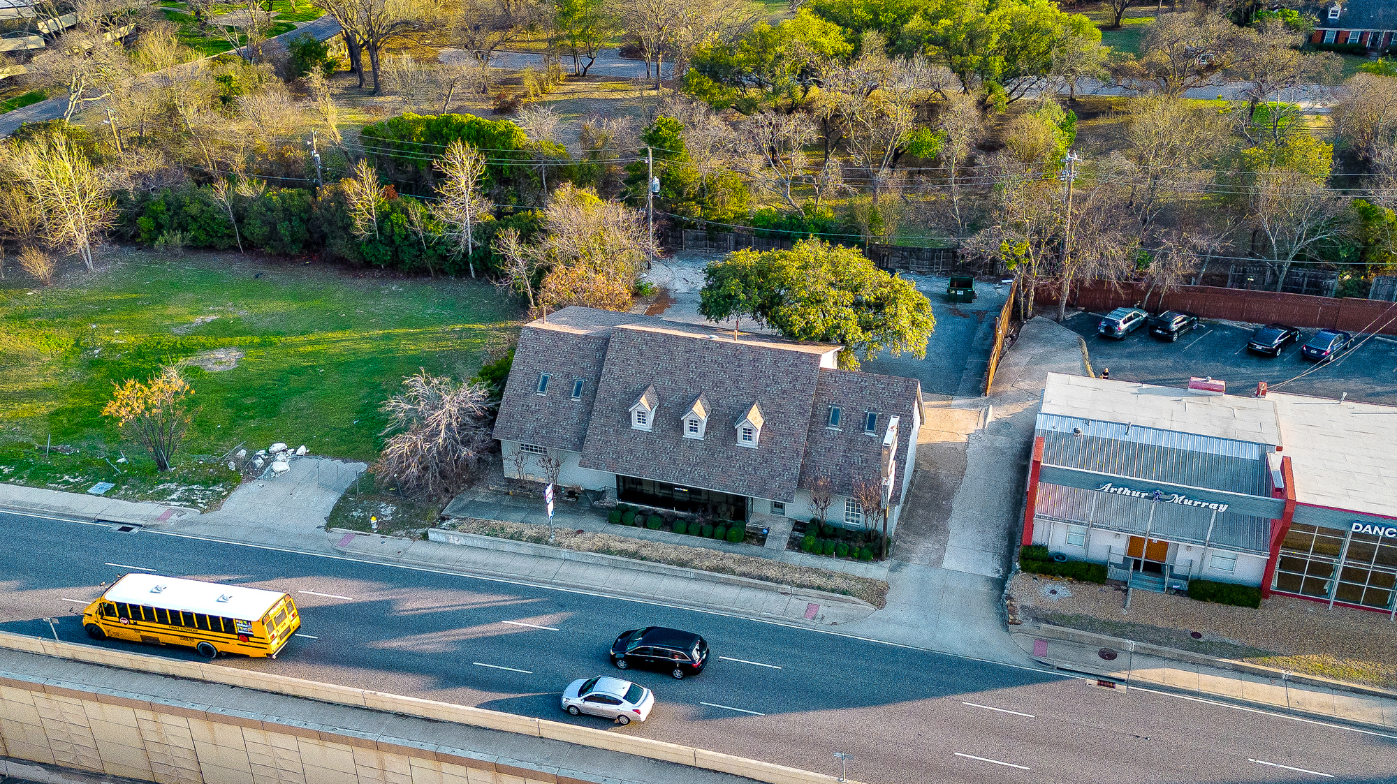 Free-standing Office Building For Lease 4
