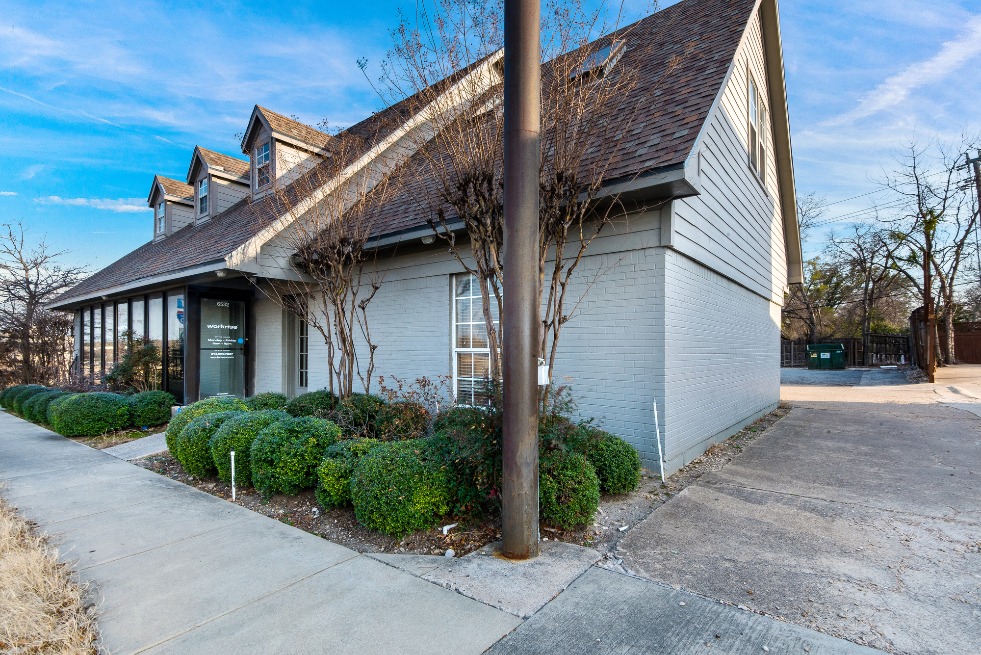 Free-standing Office Building For Lease 3