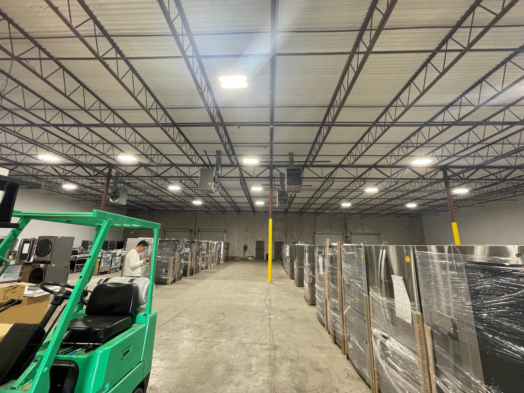Warehouse Space For Lease 3