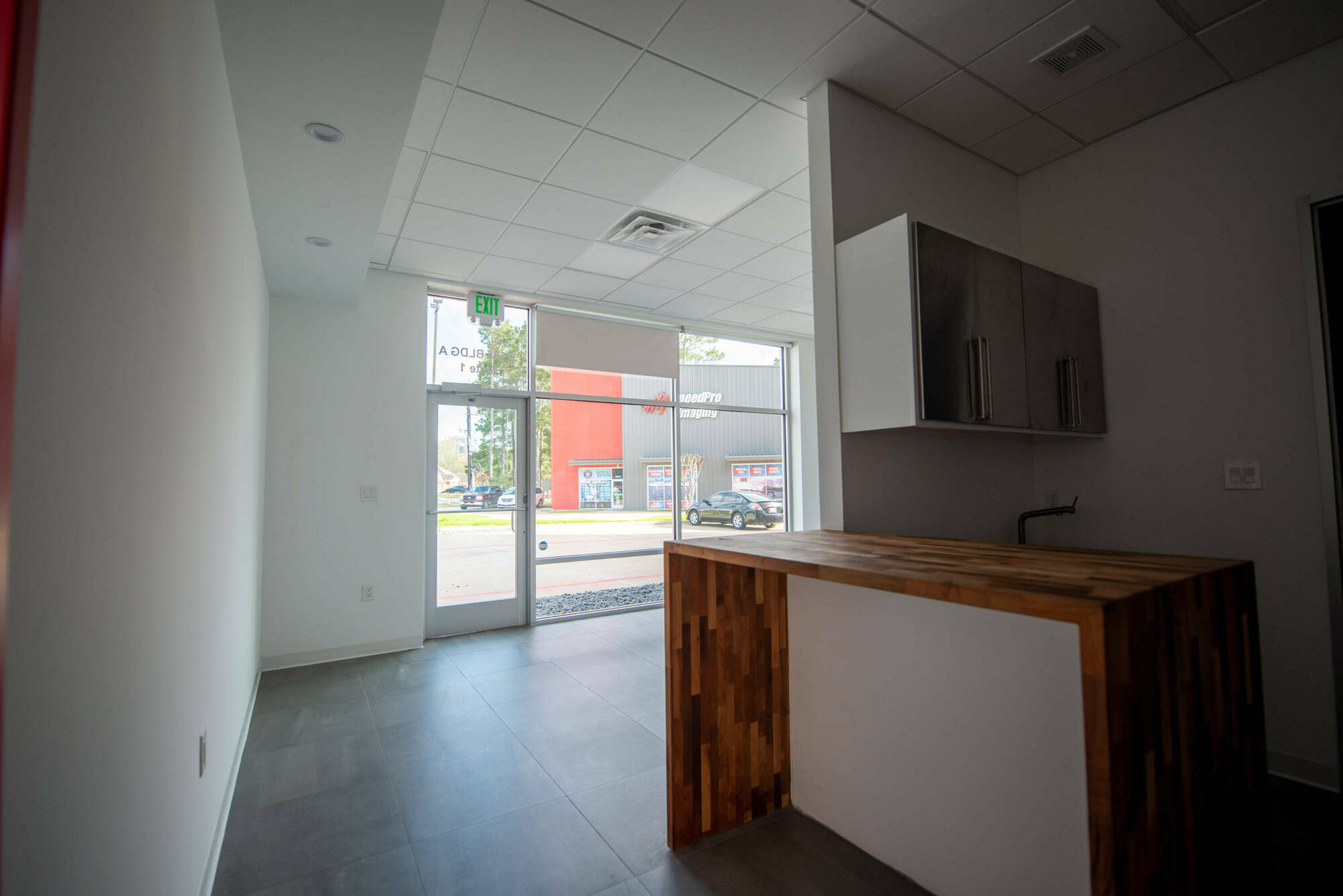 3,100 Office Flex Space Ready to Move in. 3
