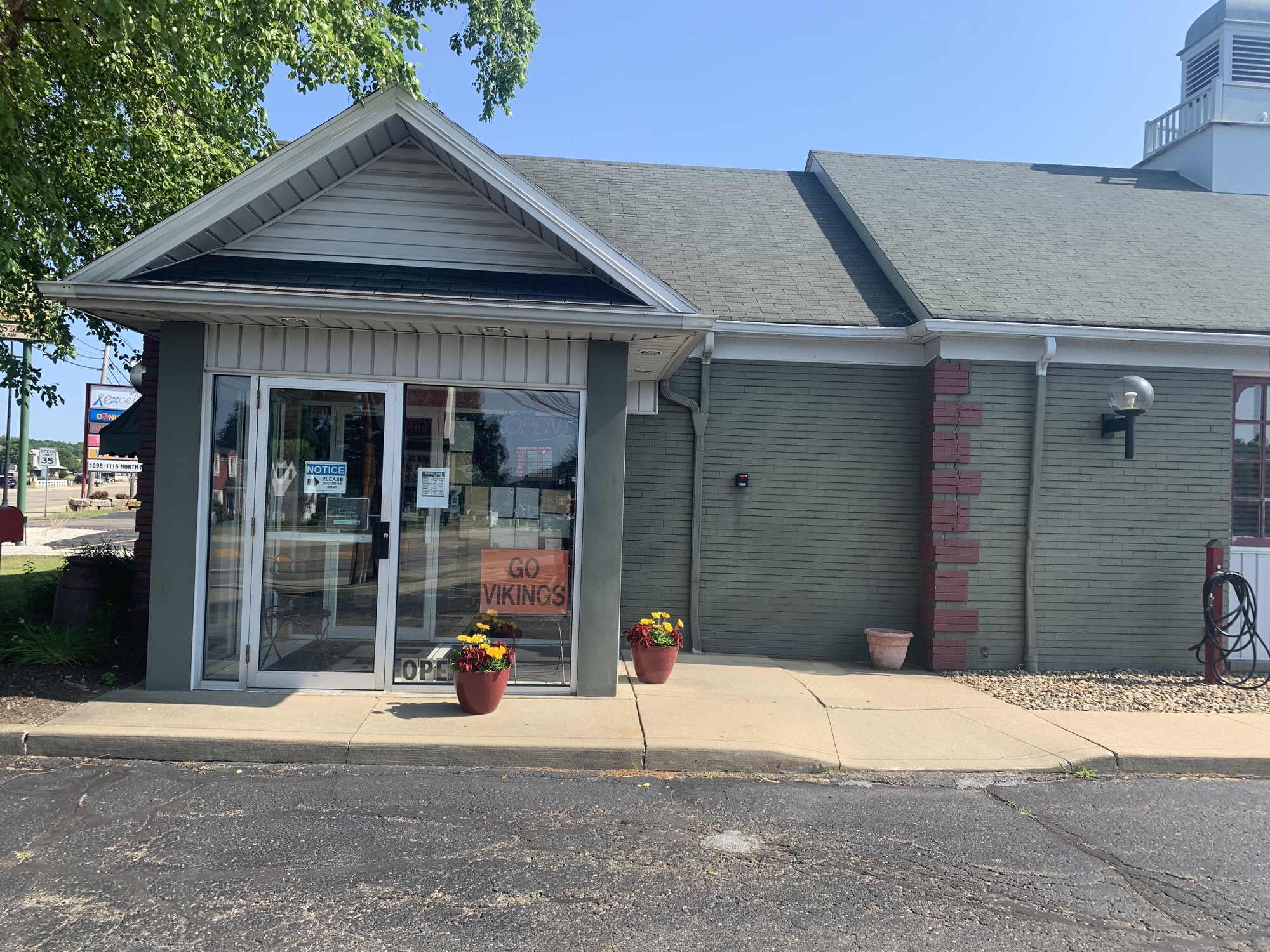 Bill and Mary's Diner 2