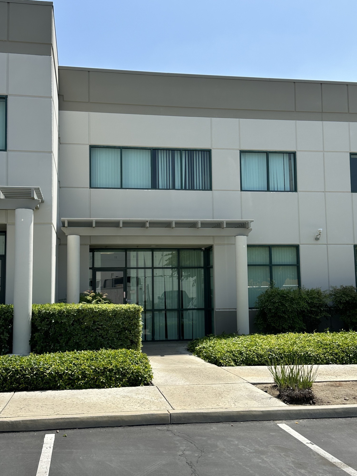 Small Industrial Unit Available for Lease
