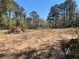 906 Boone Dr., Phenix City, AL, 36867
