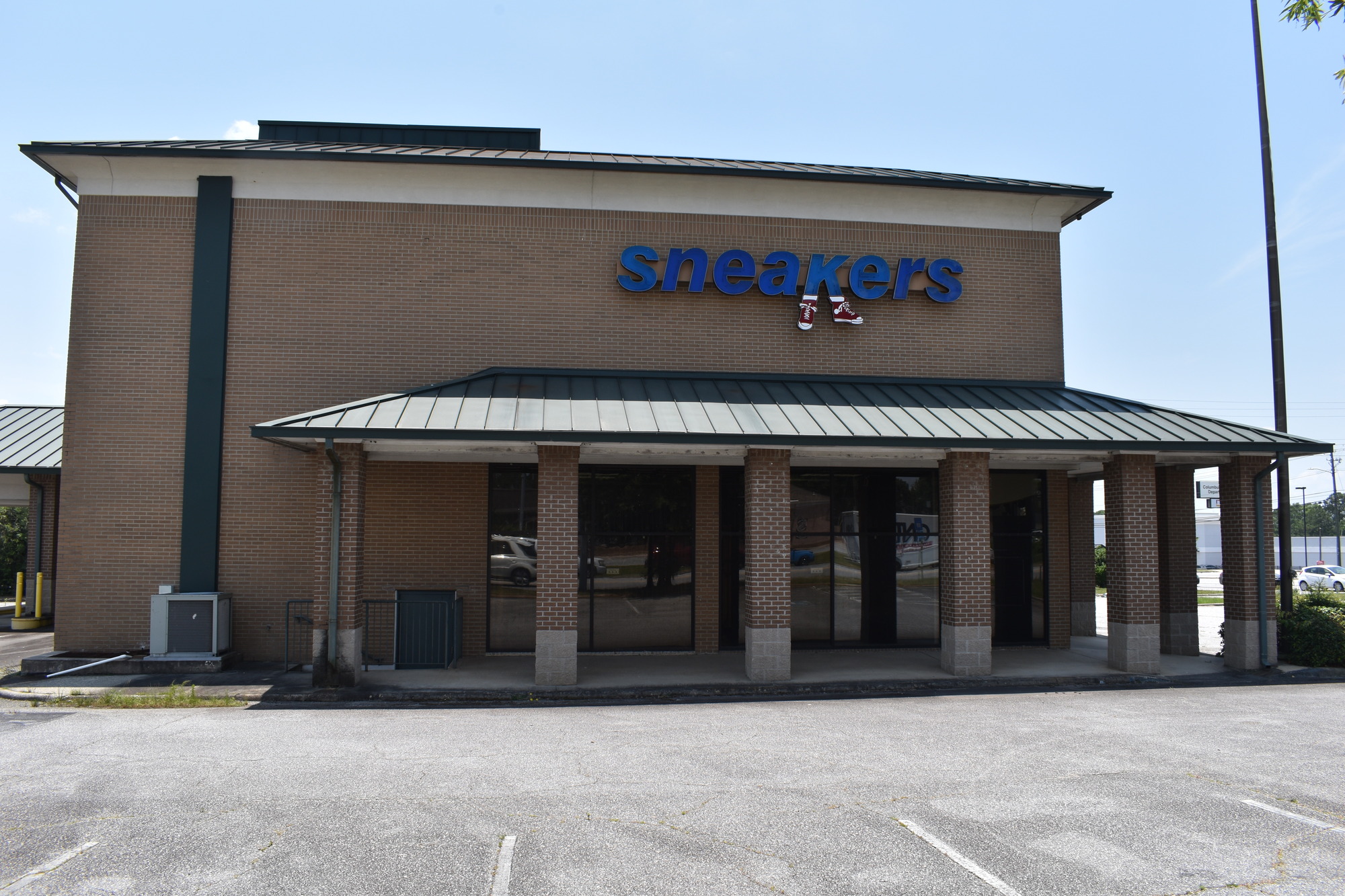 5710 Veterans Parkway