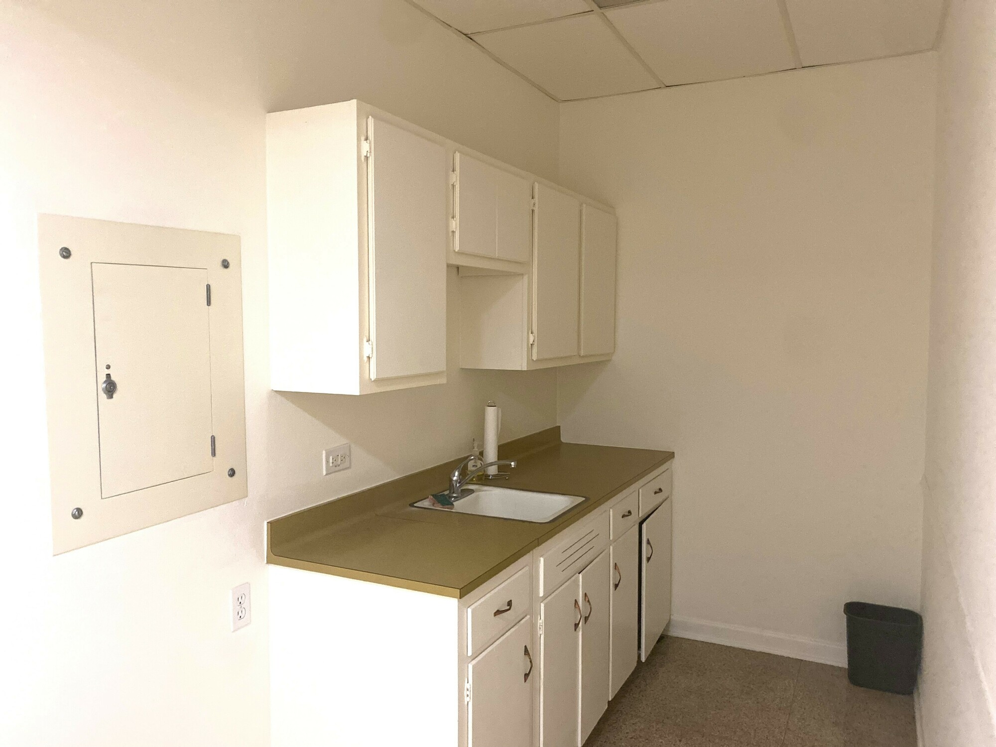 Perfect office with reception and fenced in yard with large open lot with curb cut!   3