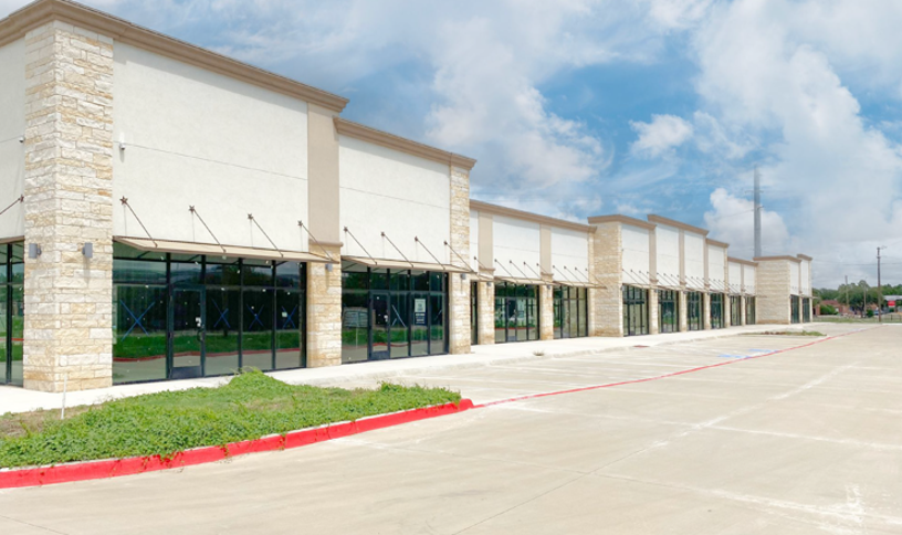 BOB TOWN PLAZA