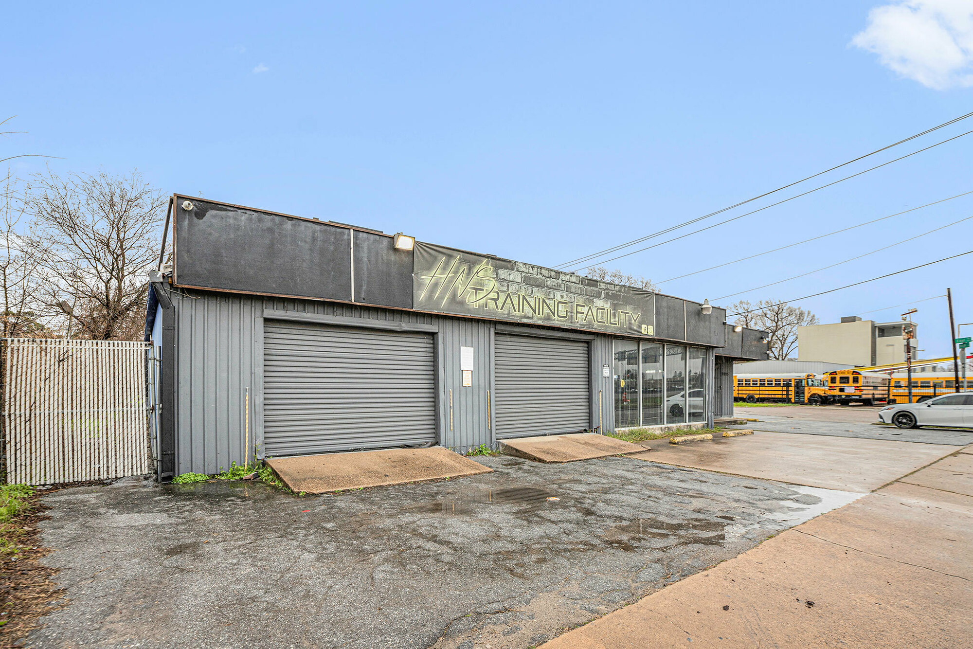 12895 East Freeway  - Warehouse 