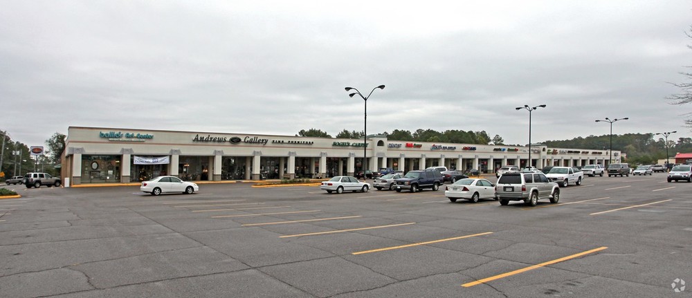 Fairway Square Shopping Center