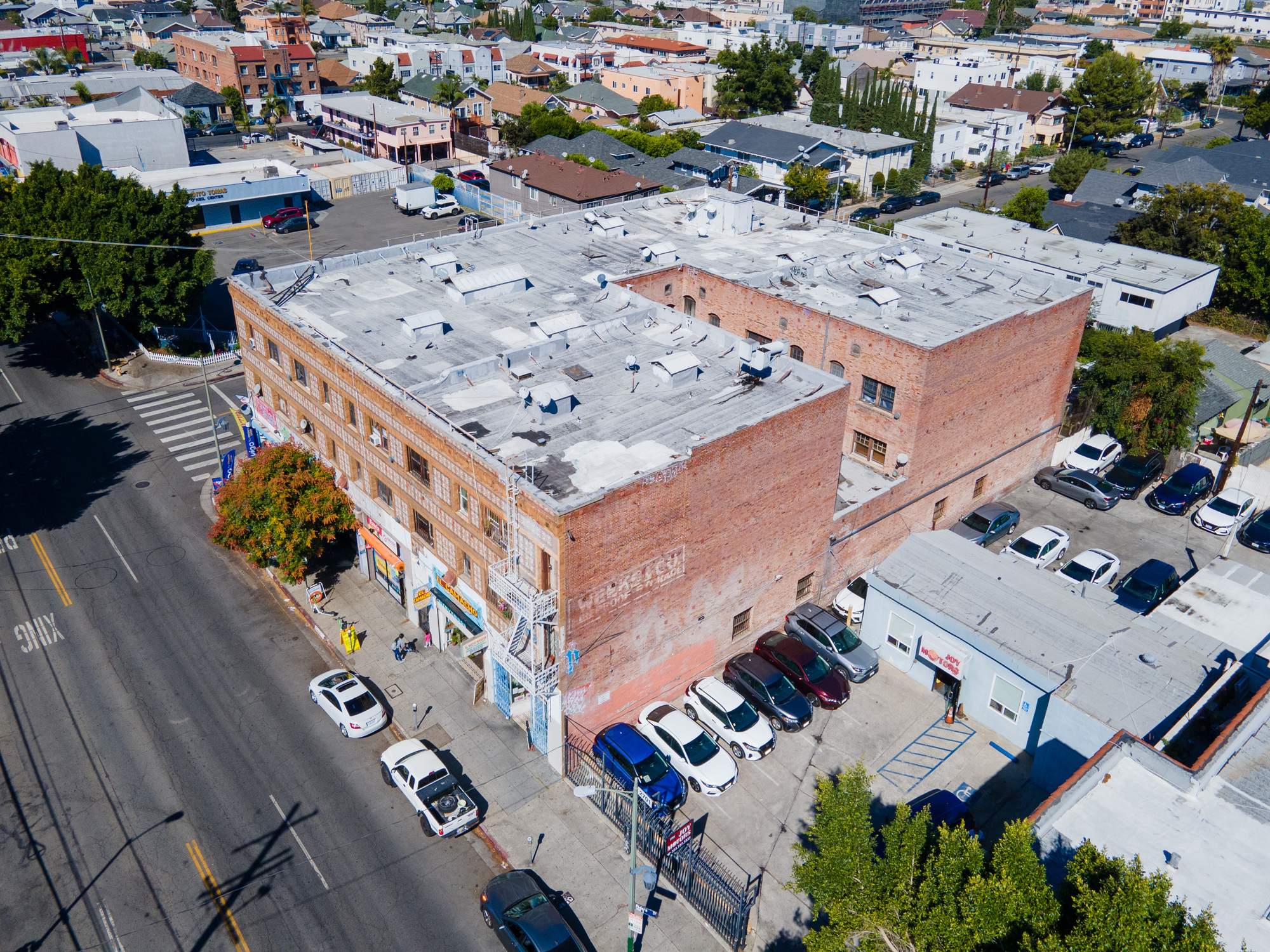 2709 Pico Blvd thumbnail 6