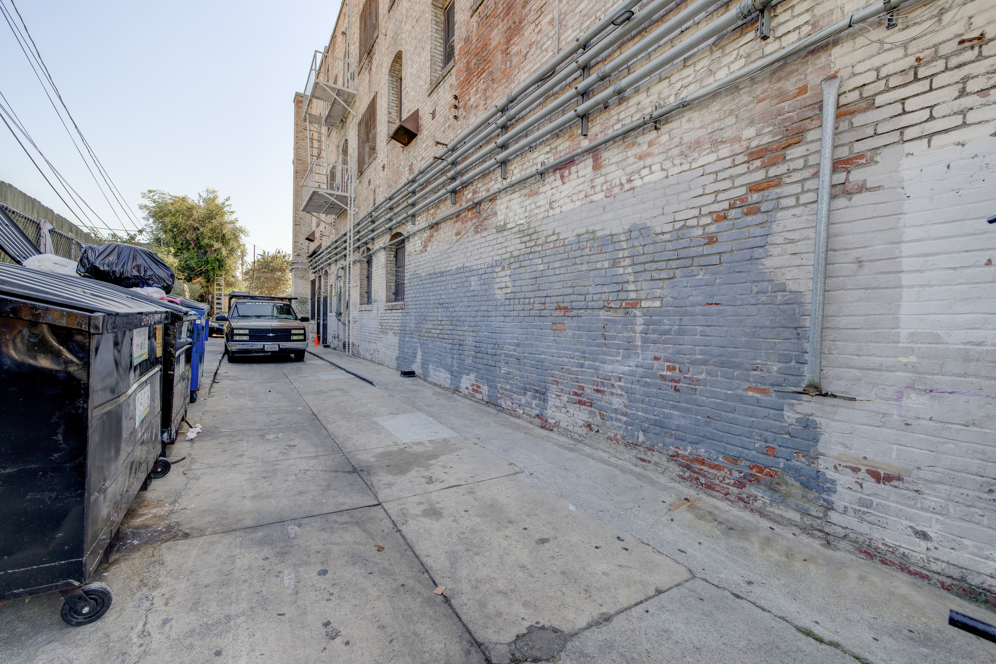 2709 Pico Blvd thumbnail 7