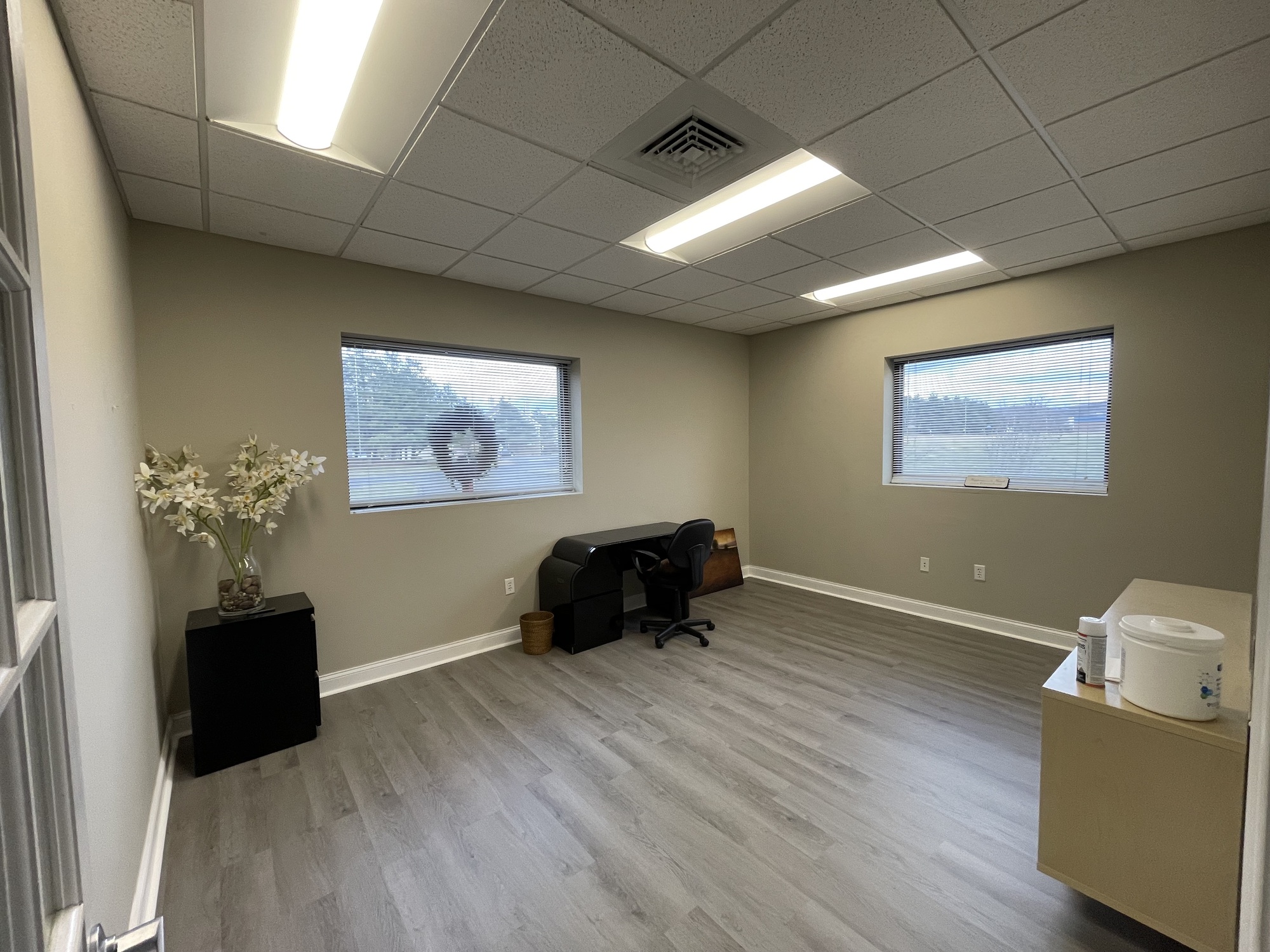 Two Private Office Spaces for Lease!