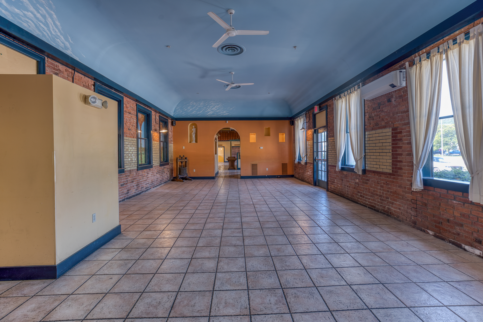 58-60 Market St 3