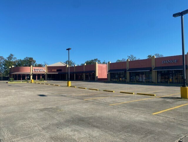 9200 SF of Buit out open gymnastic spcae and 2000 SF of Open Space perfect for office or restaurant or café  5