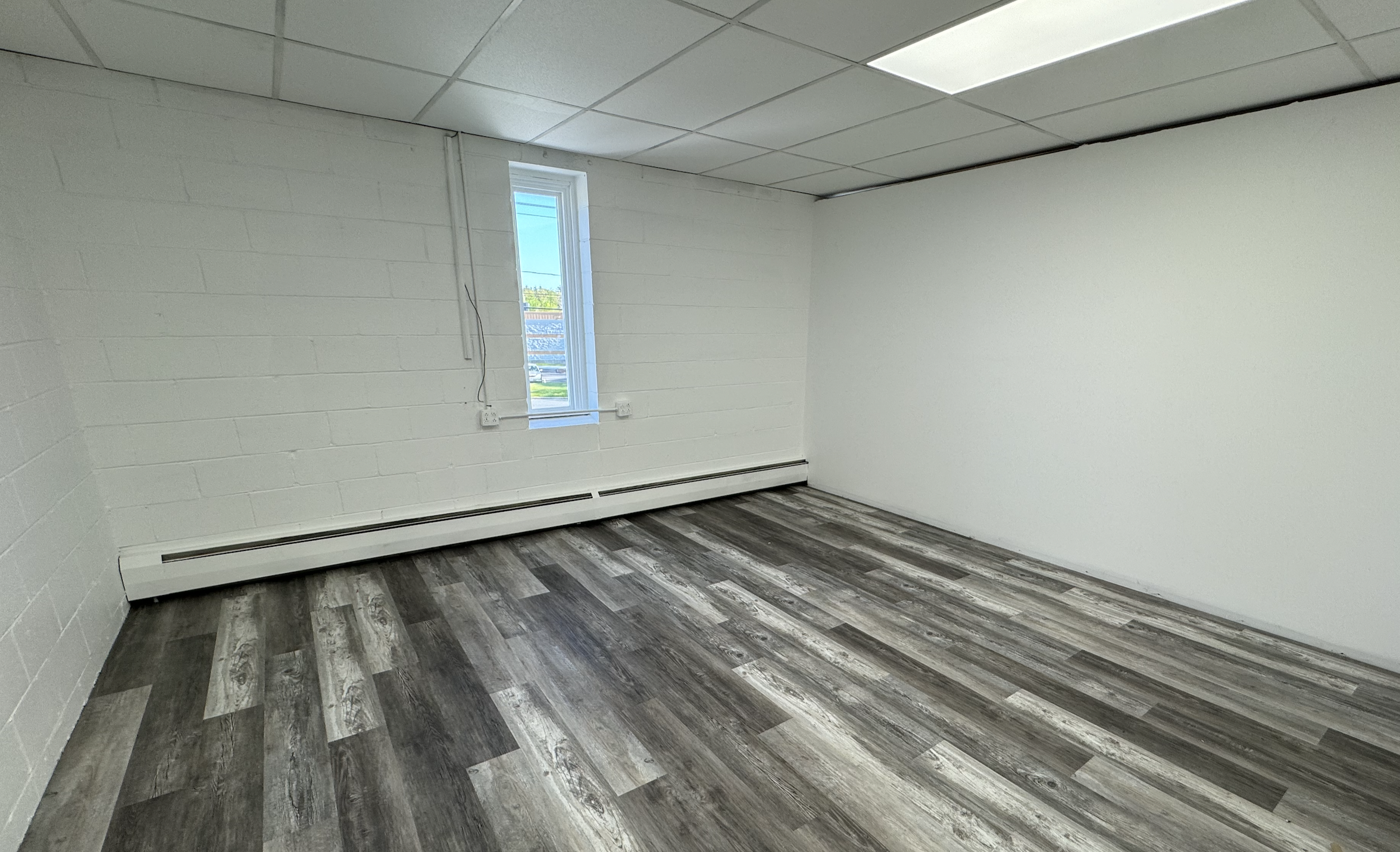 357 Cottage Street, photo 4