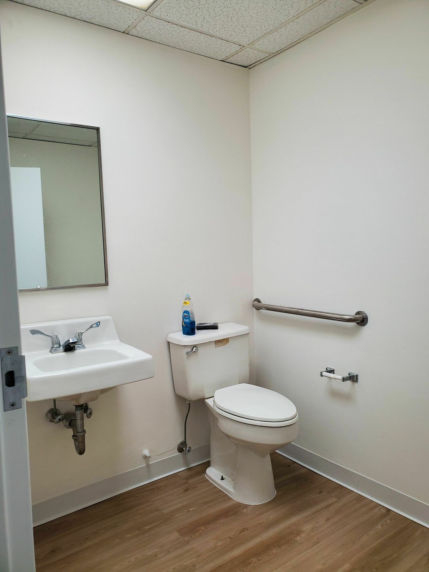 17500 E. Unit C Carriageway Dr.