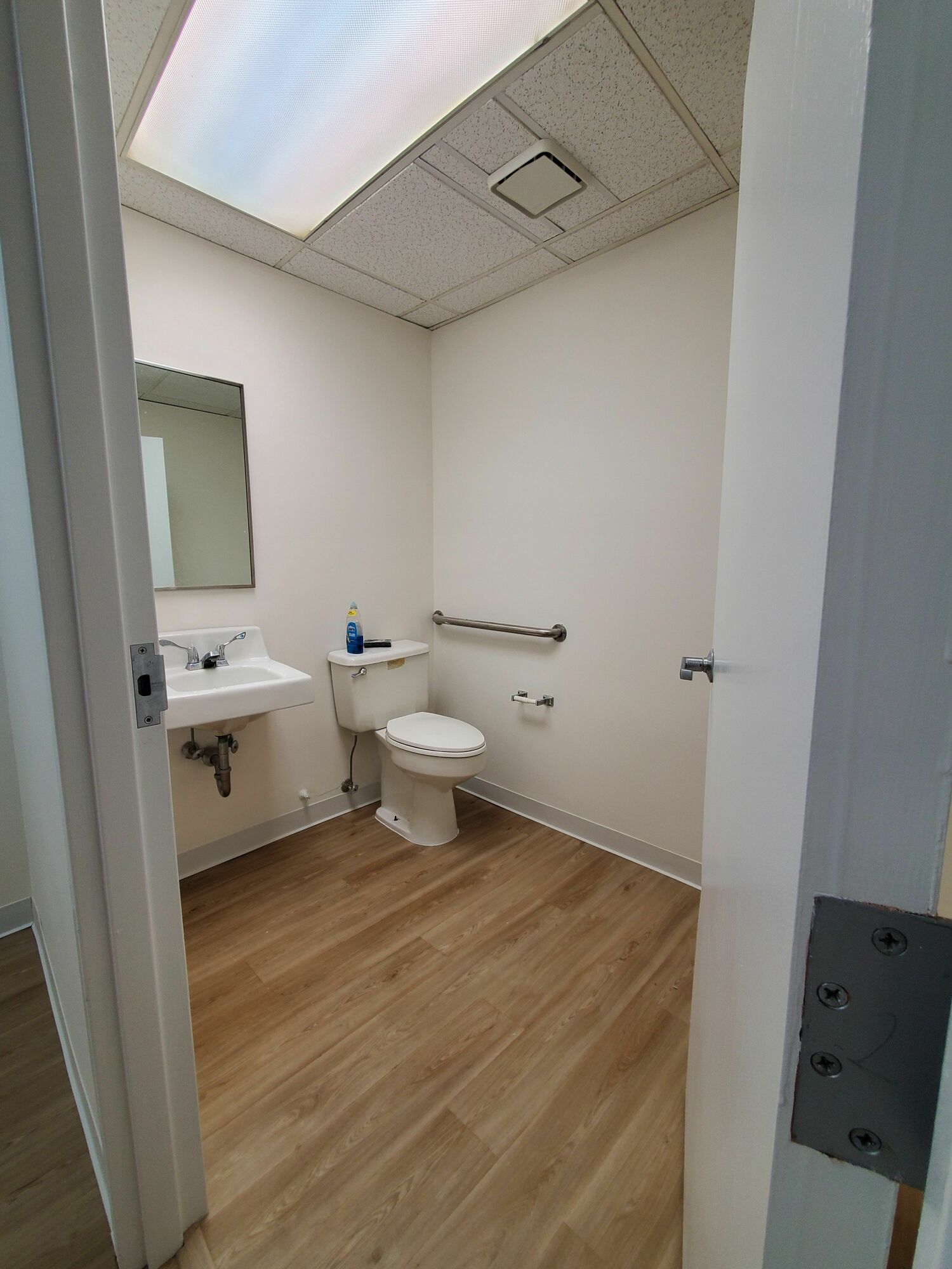 17500 E. Unit C Carriageway Dr.