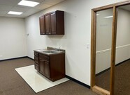 Suite B-3 Kitchenette