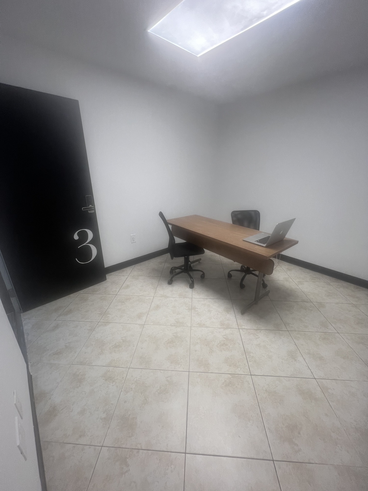 Office in North Miami Beach 3