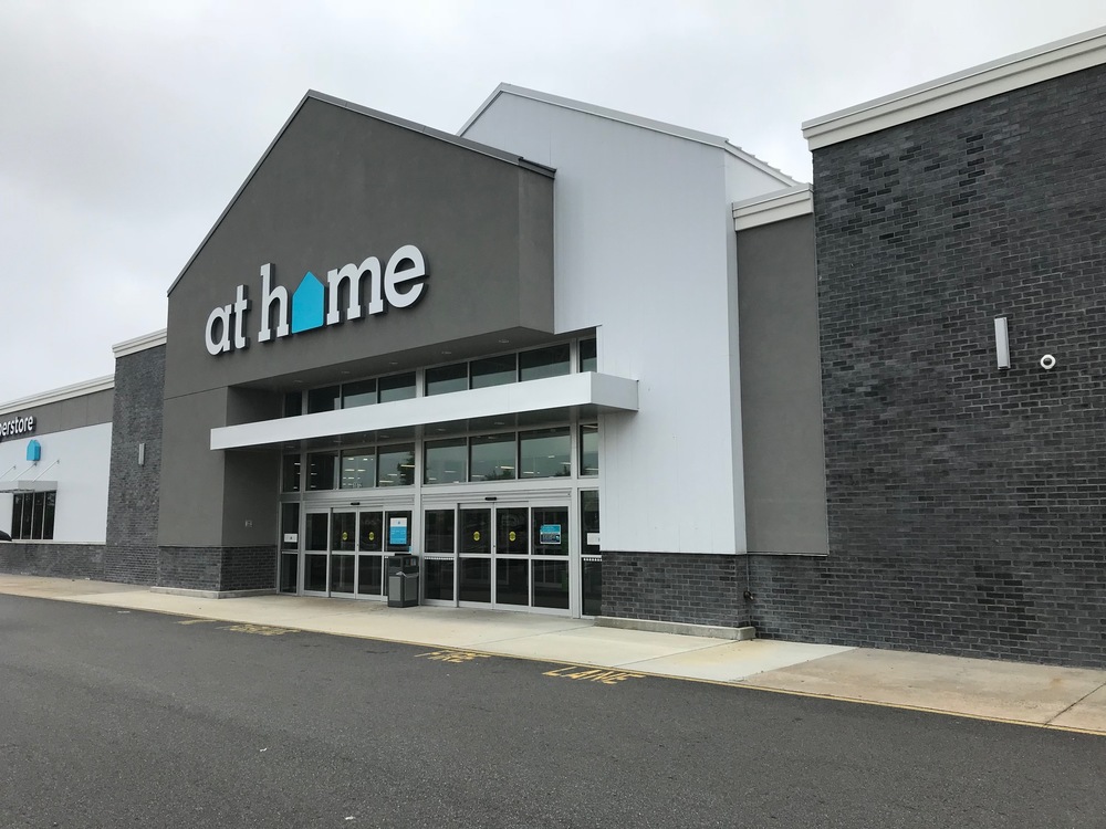 Riverdale Plaza Shopping Center