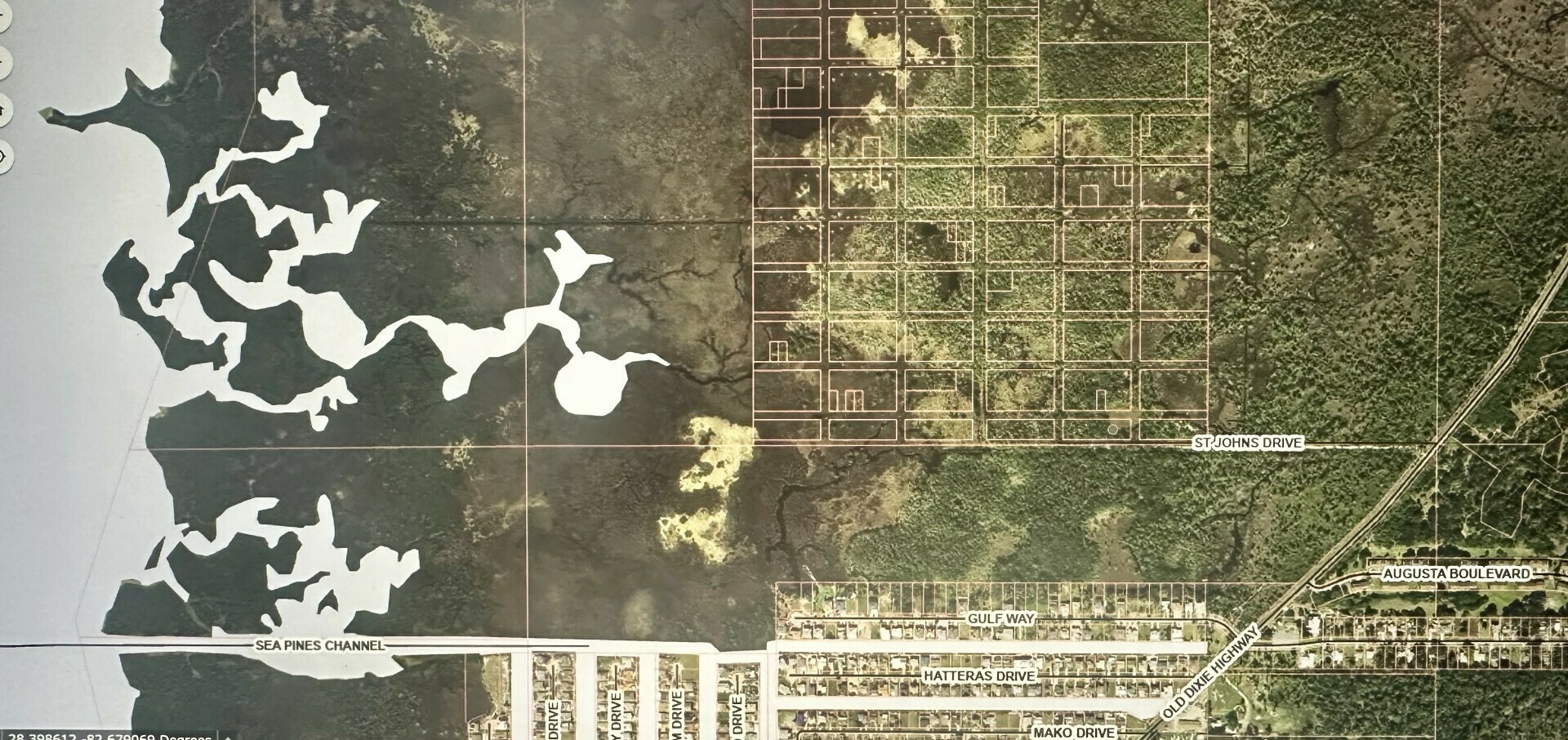 7621 Saint Johns Drive - photo 3 of 7