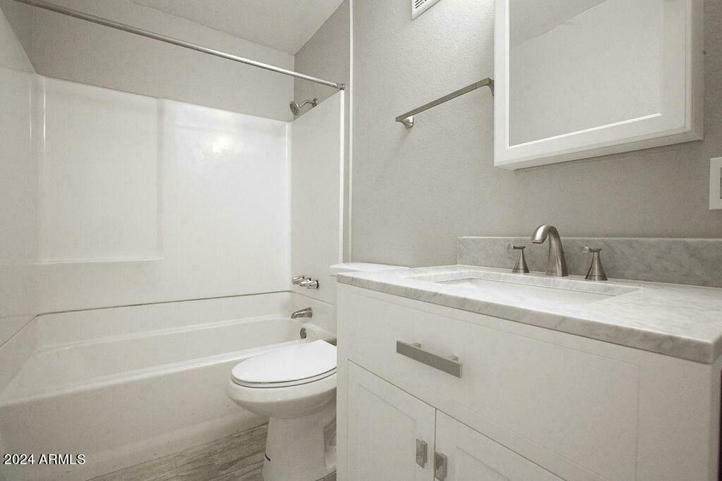 Fourplex in Tempe  4