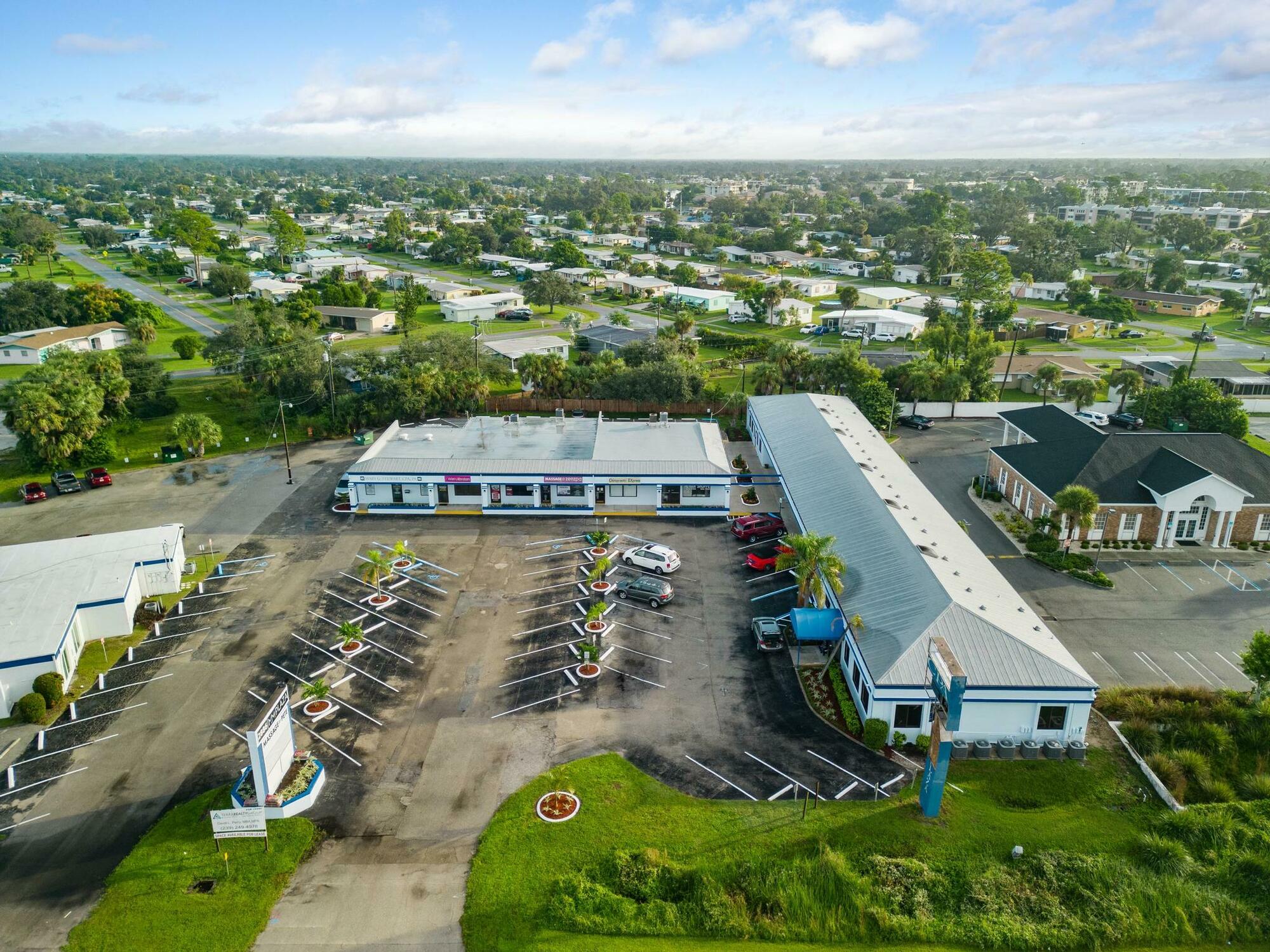 2886 Tamiami Trail - photo 6 of 11