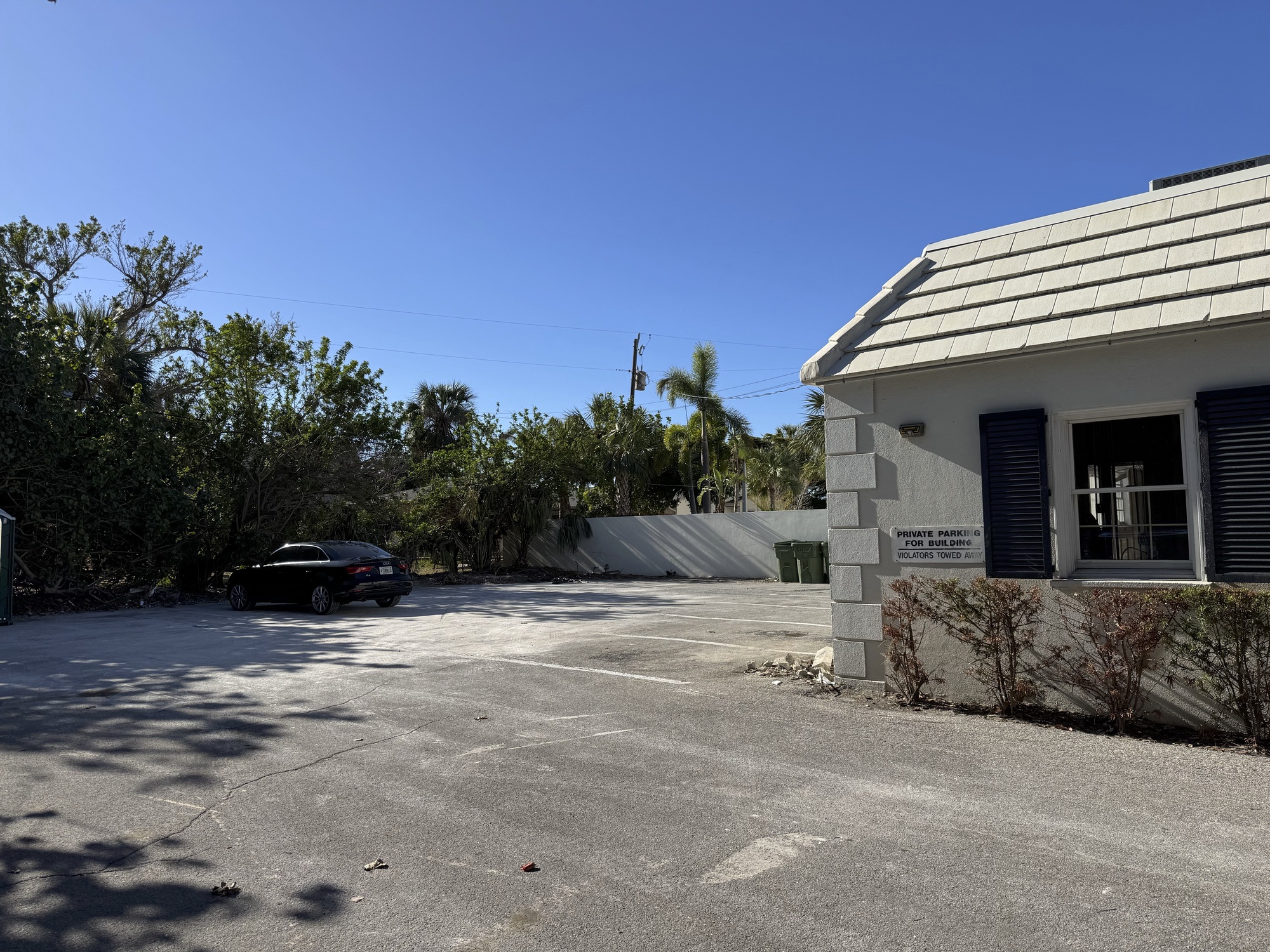 544 John Ringling Boulevard - photo 10 of 20
