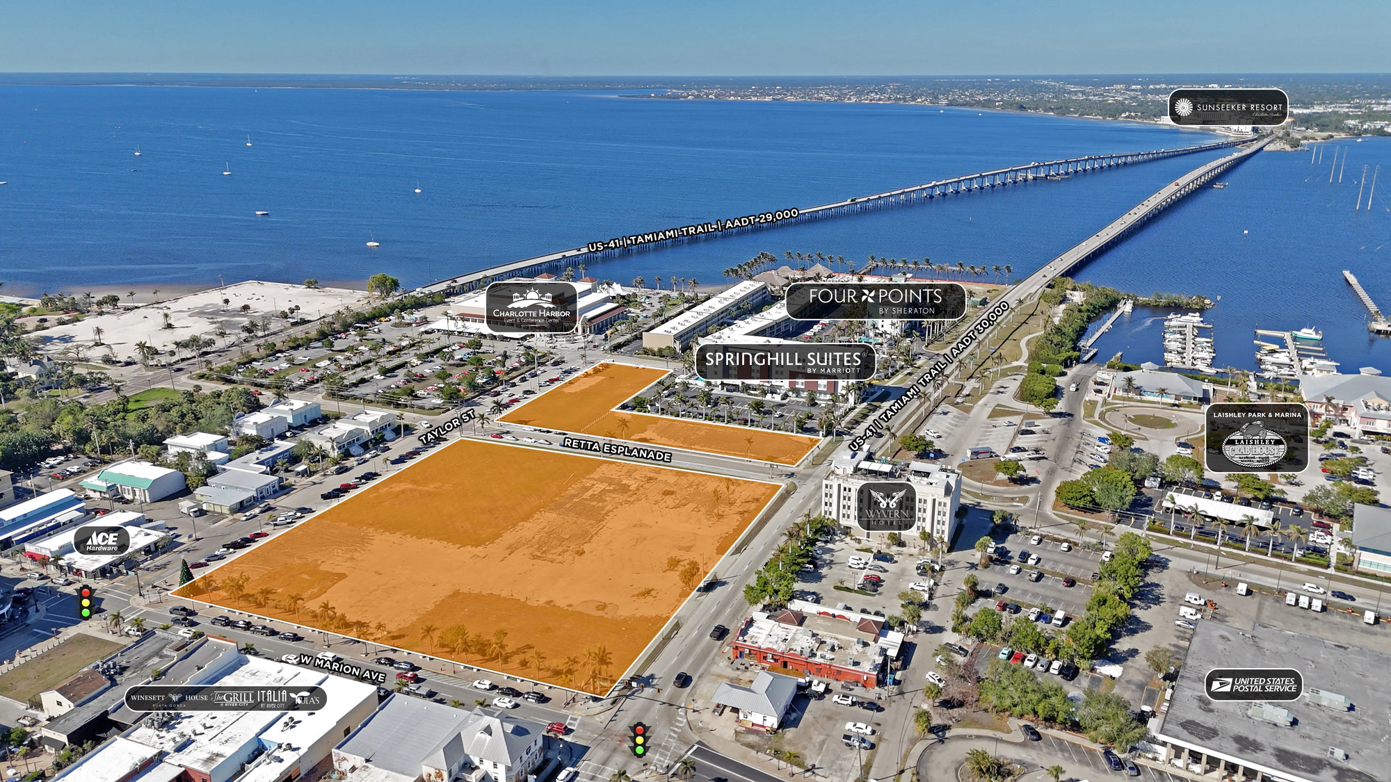 City Marketplace in Downtown Punta Gorda, image size:2000x1125