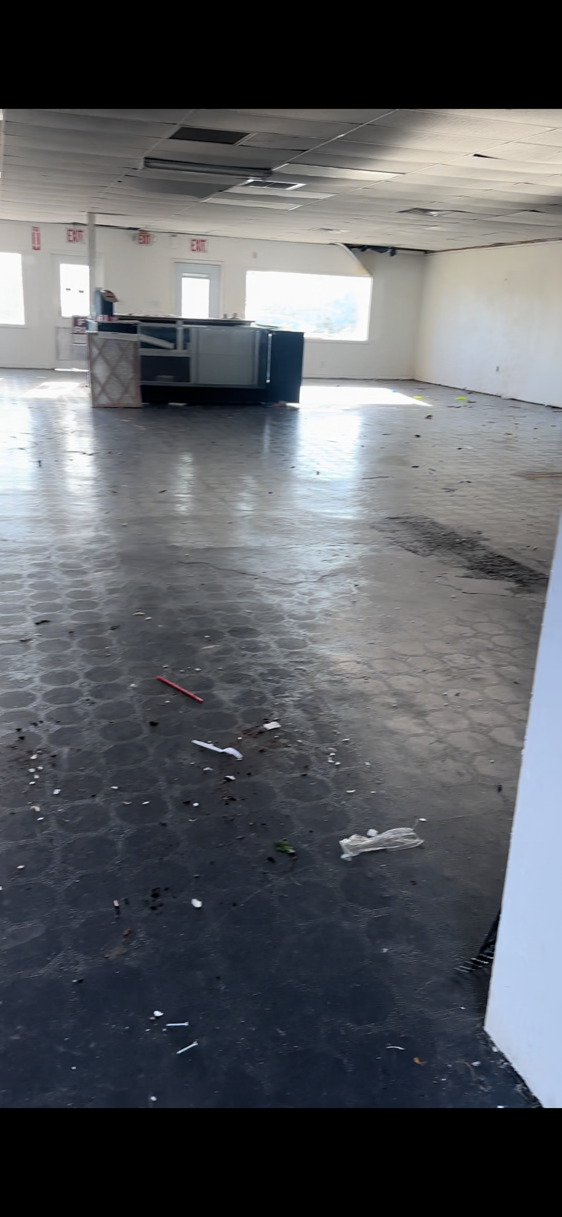 2586 Tamiami Trl Unit B - photo 3 of 9