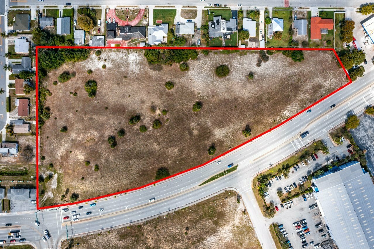 Land in Riviera Beach