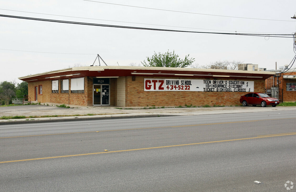 Exceptional Office Building Opportunity in San Antonio, TX 4