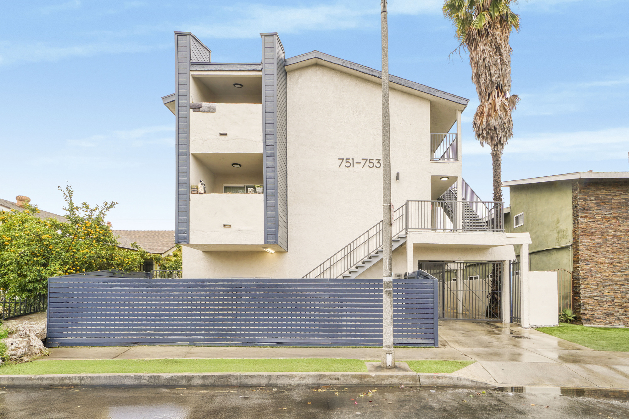 751 Cerritos Ave thumbnail 2