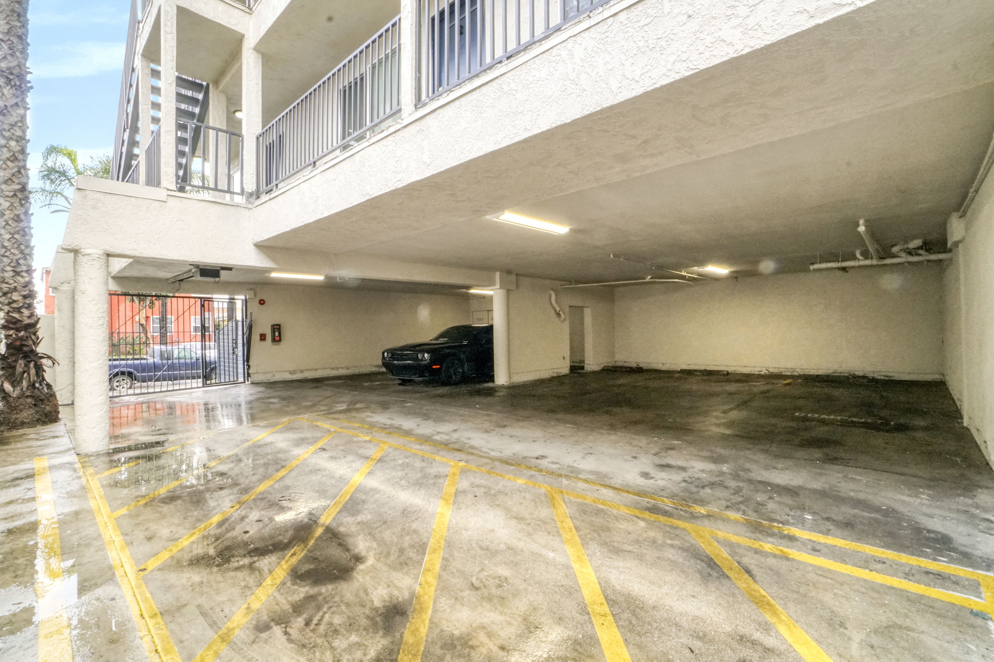 751 Cerritos Ave thumbnail 23