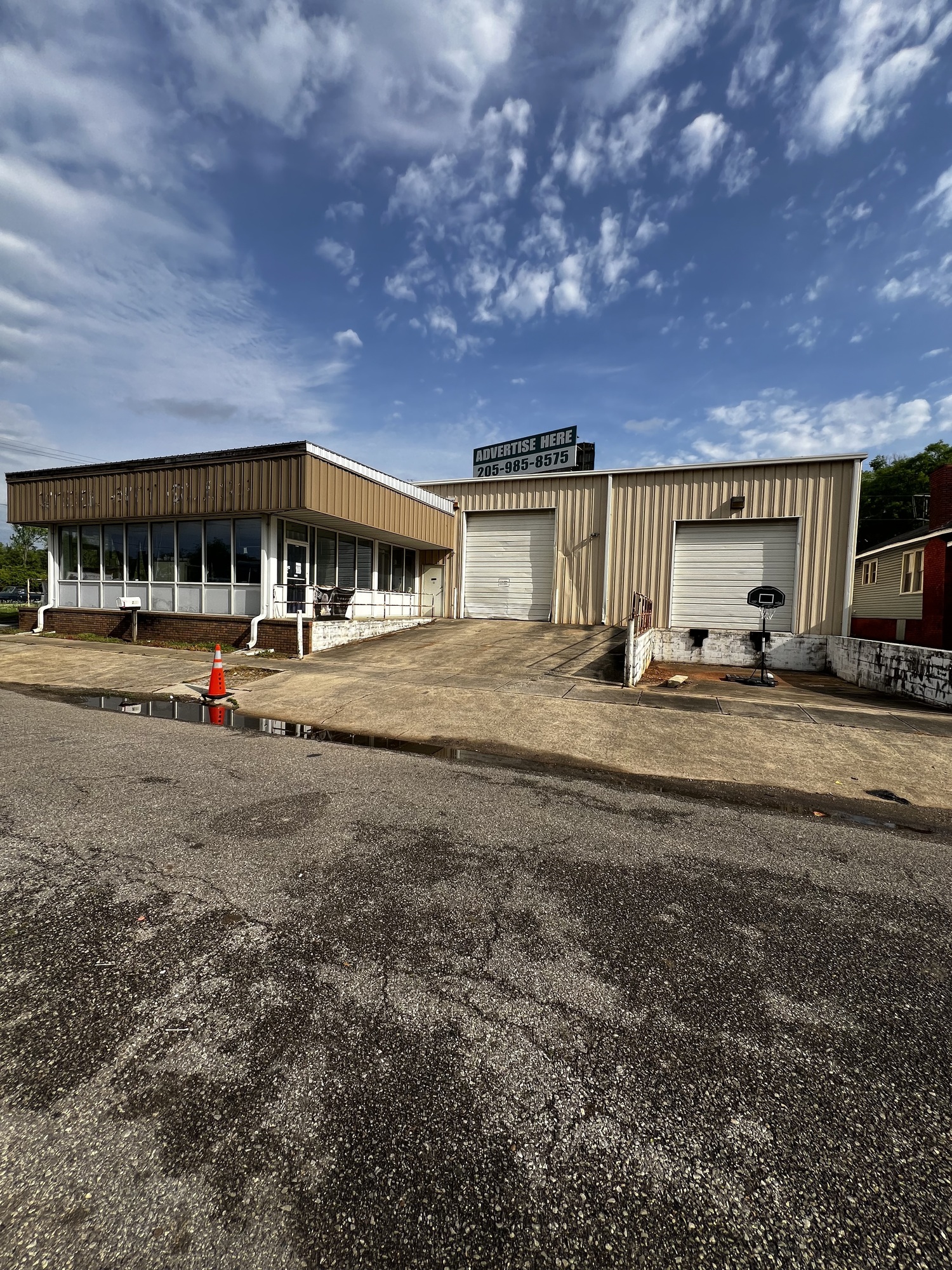 Opportunity Zone Office Warehouse For Sale