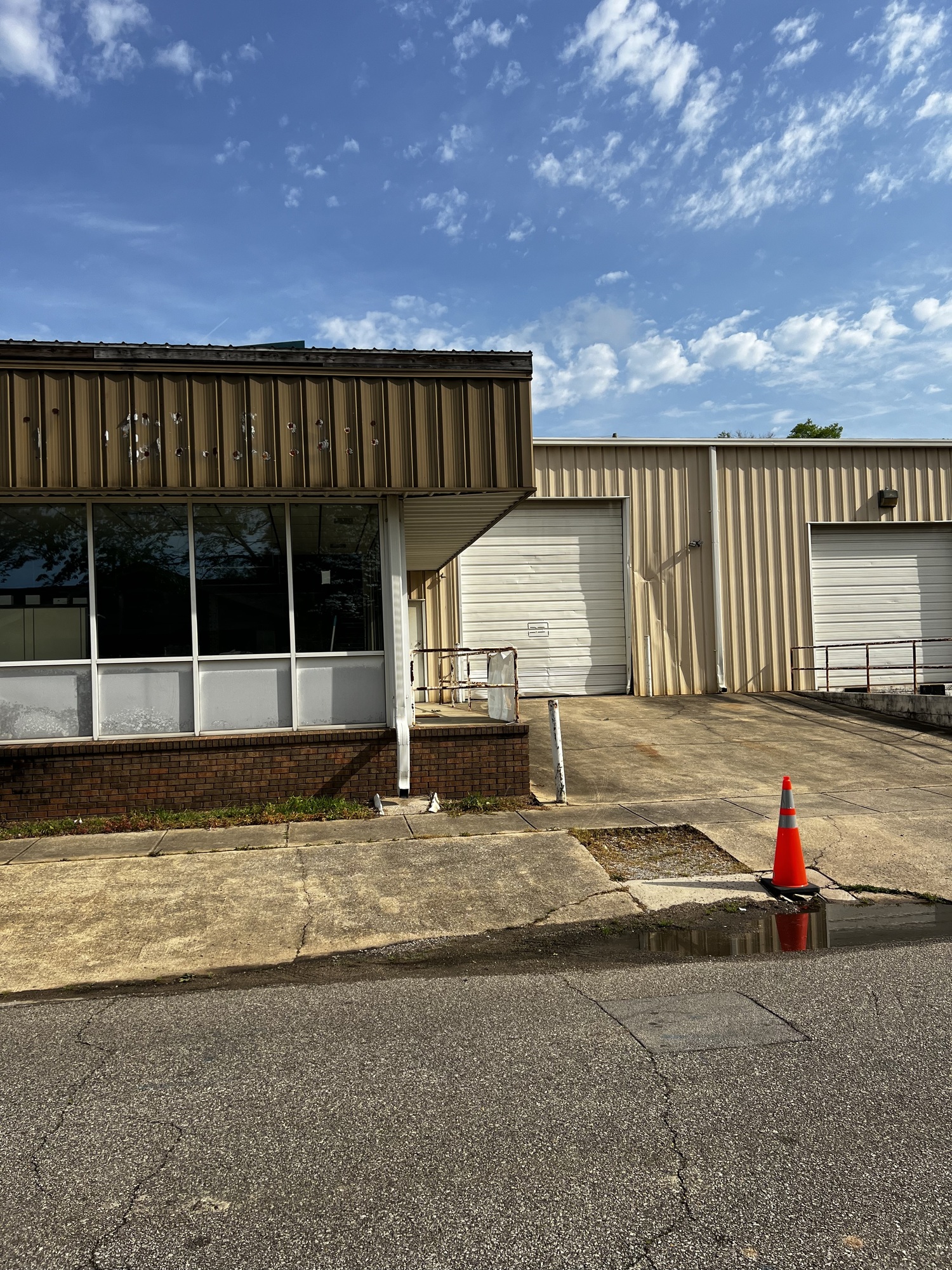 Opportunity Zone Office Warehouse For Sale 4