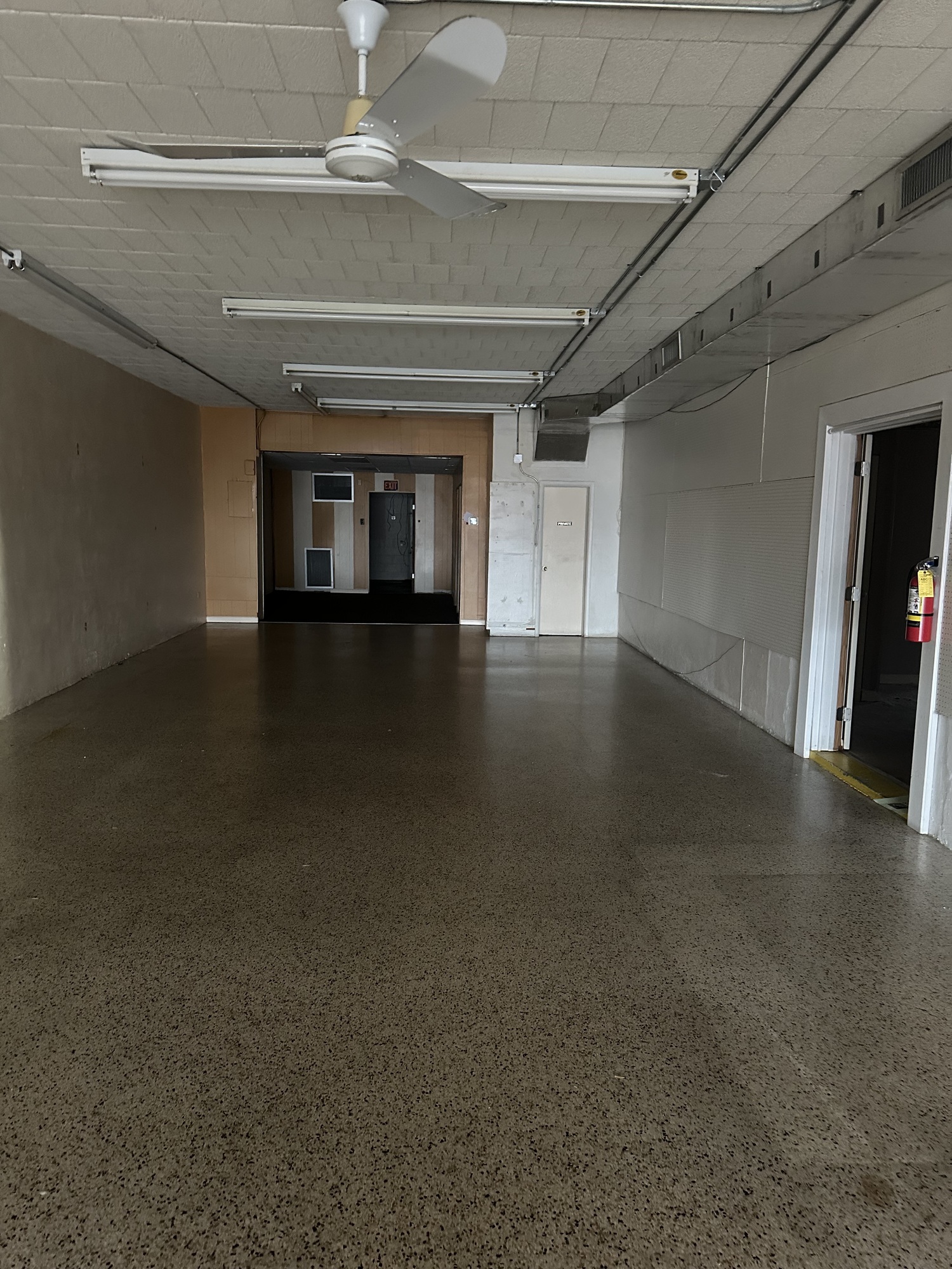 3642 Tamiami Trail - photo 5 of 19