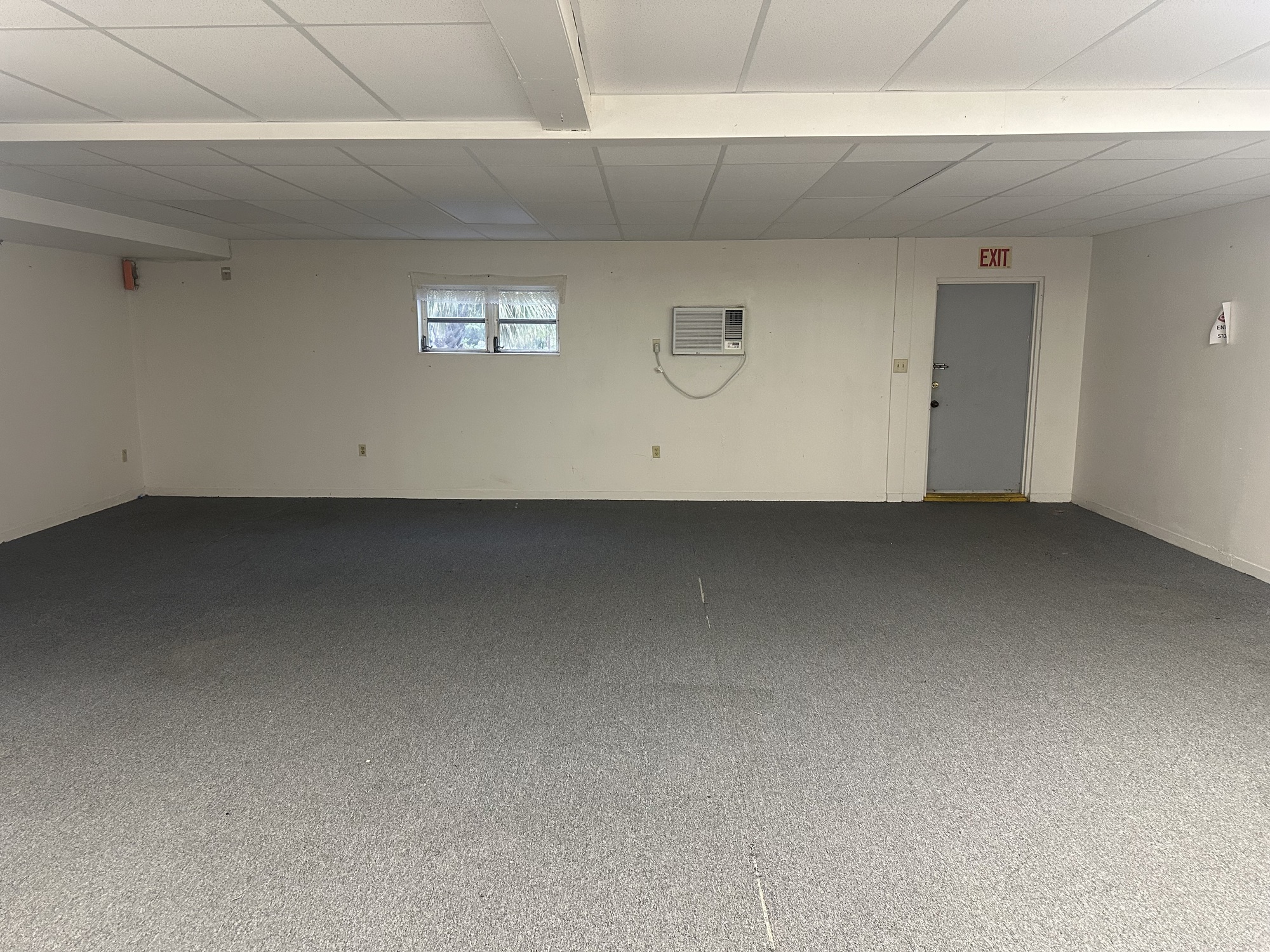 3642 Tamiami Trail - photo 6 of 19