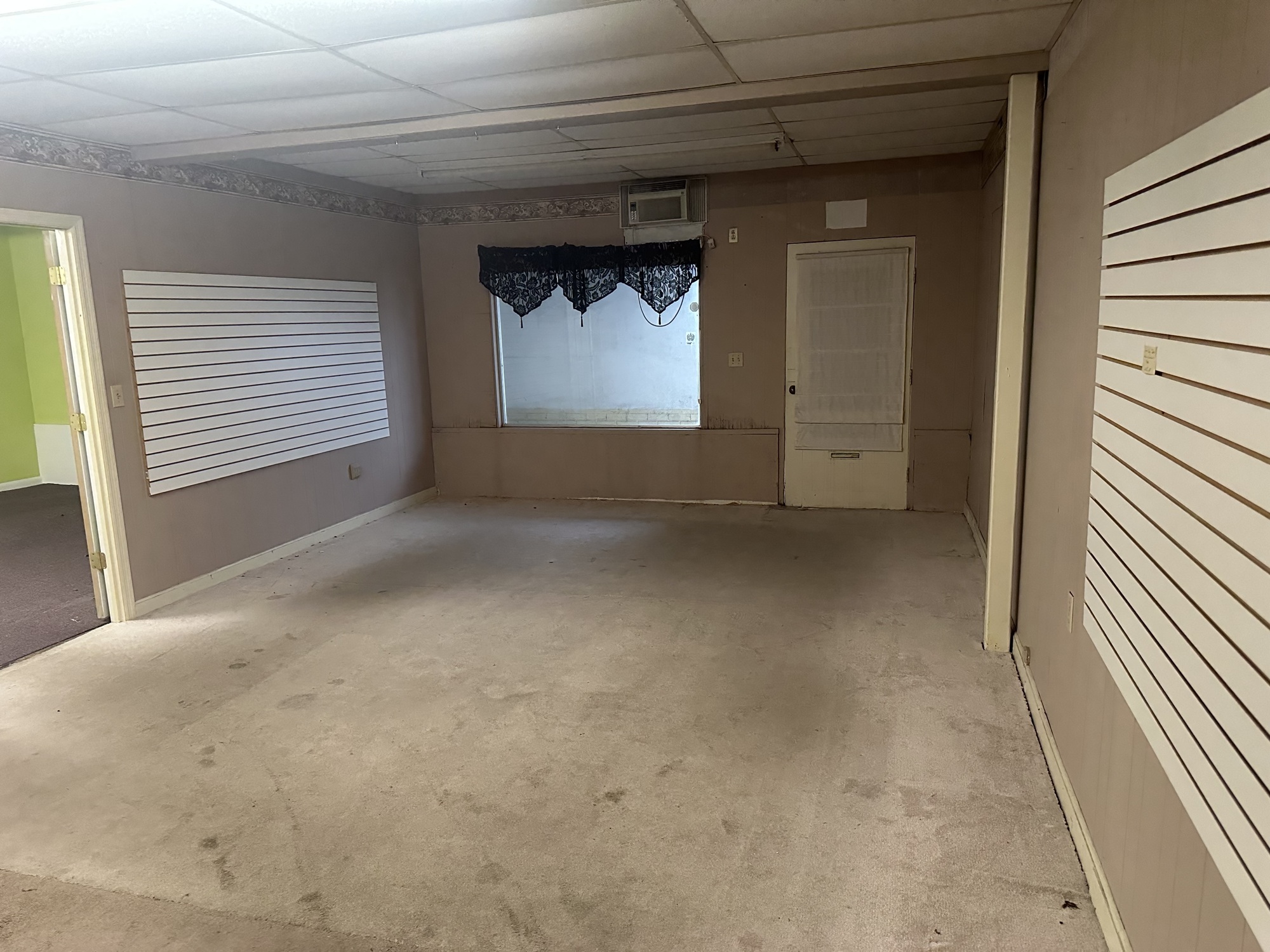 3642 Tamiami Trail - photo 11 of 19