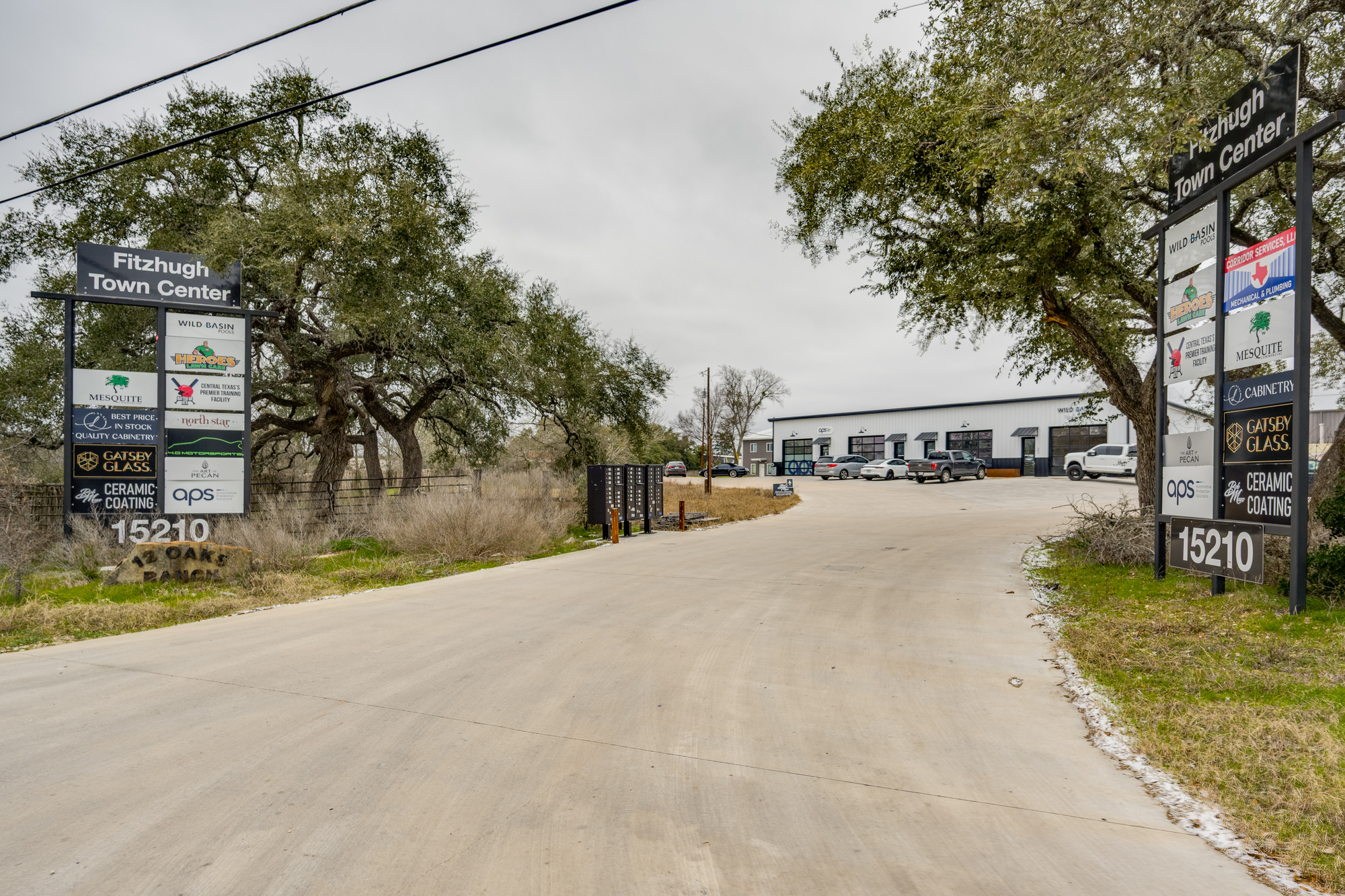Versatile Office/Warehouse Space for Lease 3