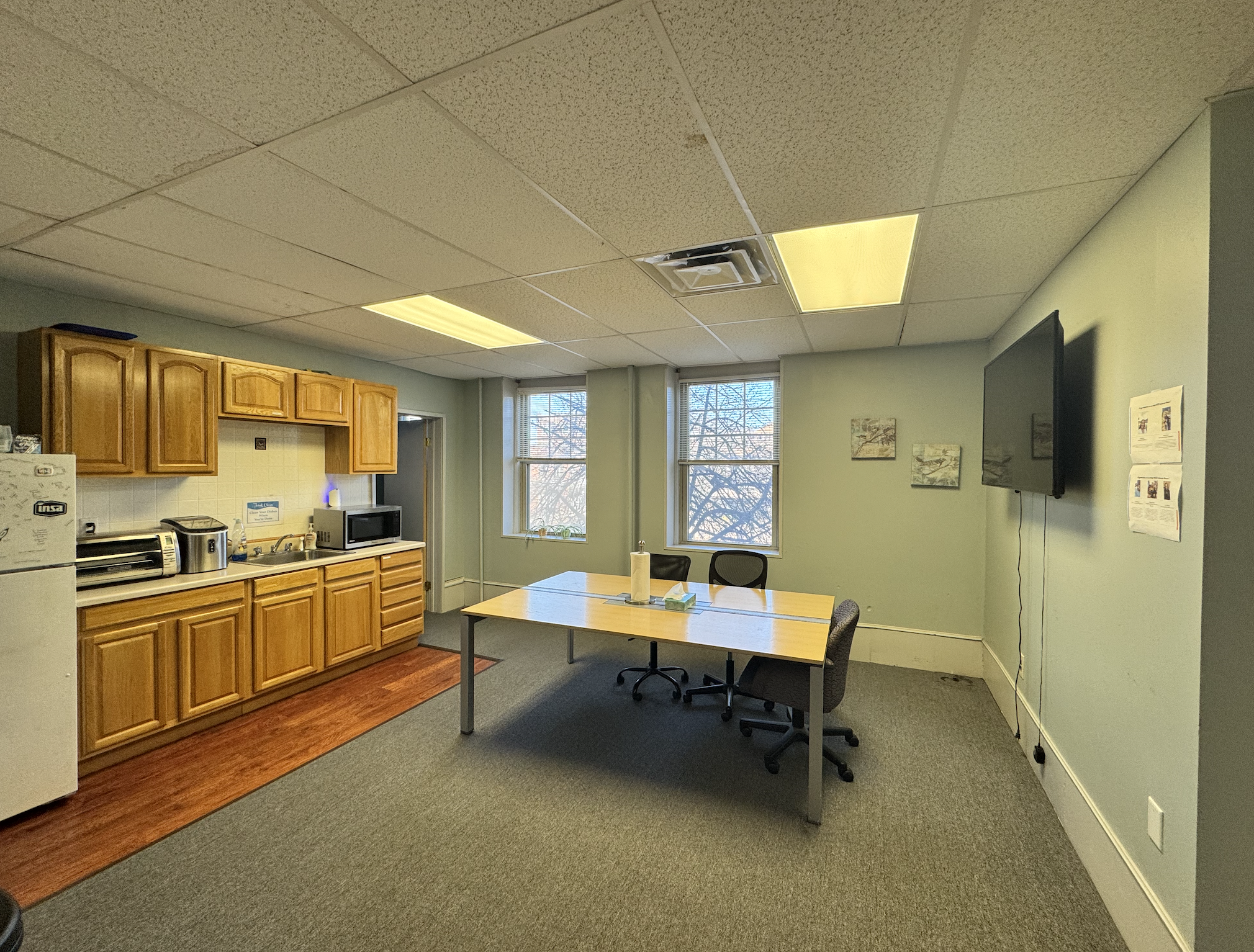 35 Center Street, photo 3