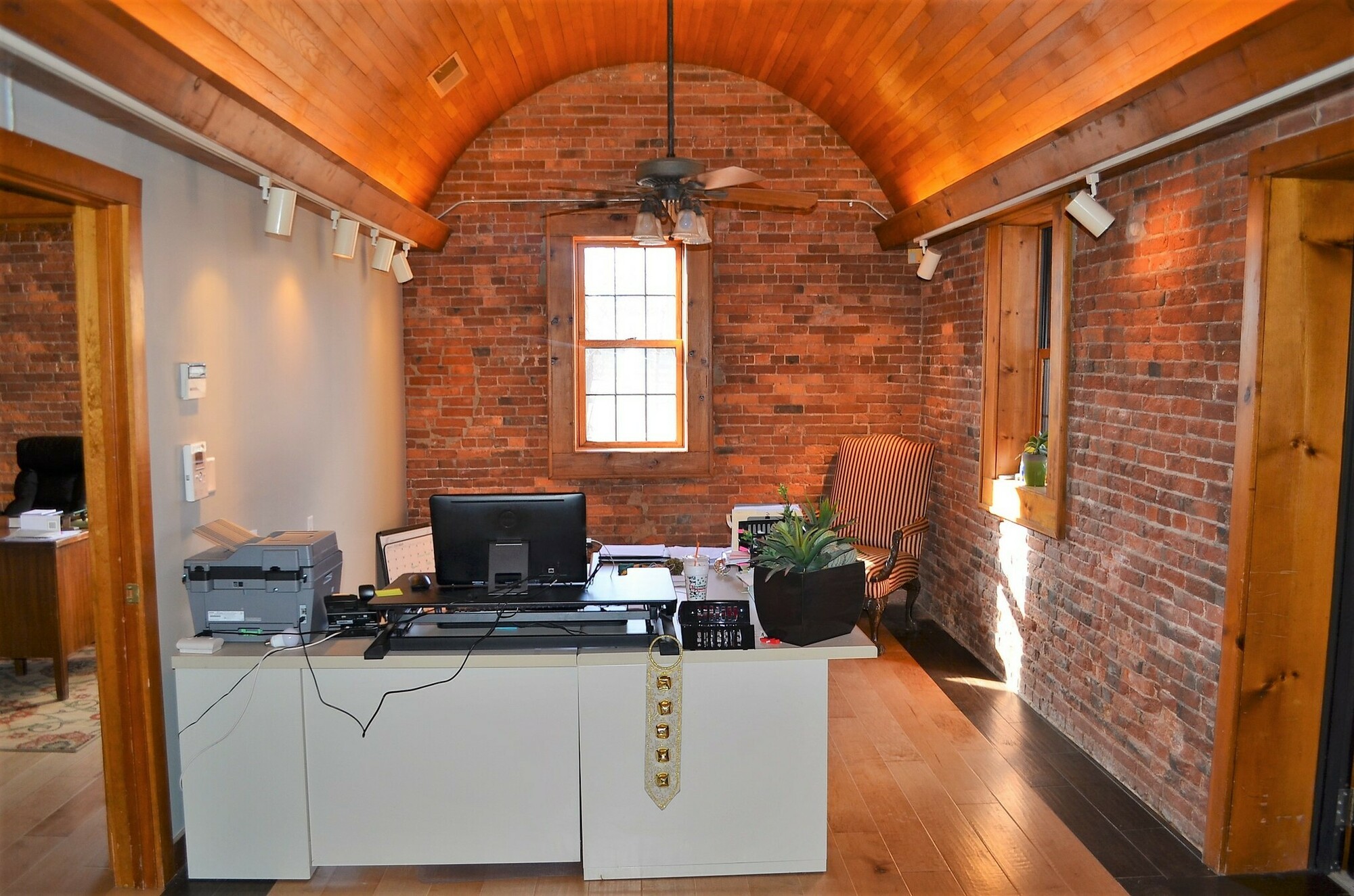 Photo 3