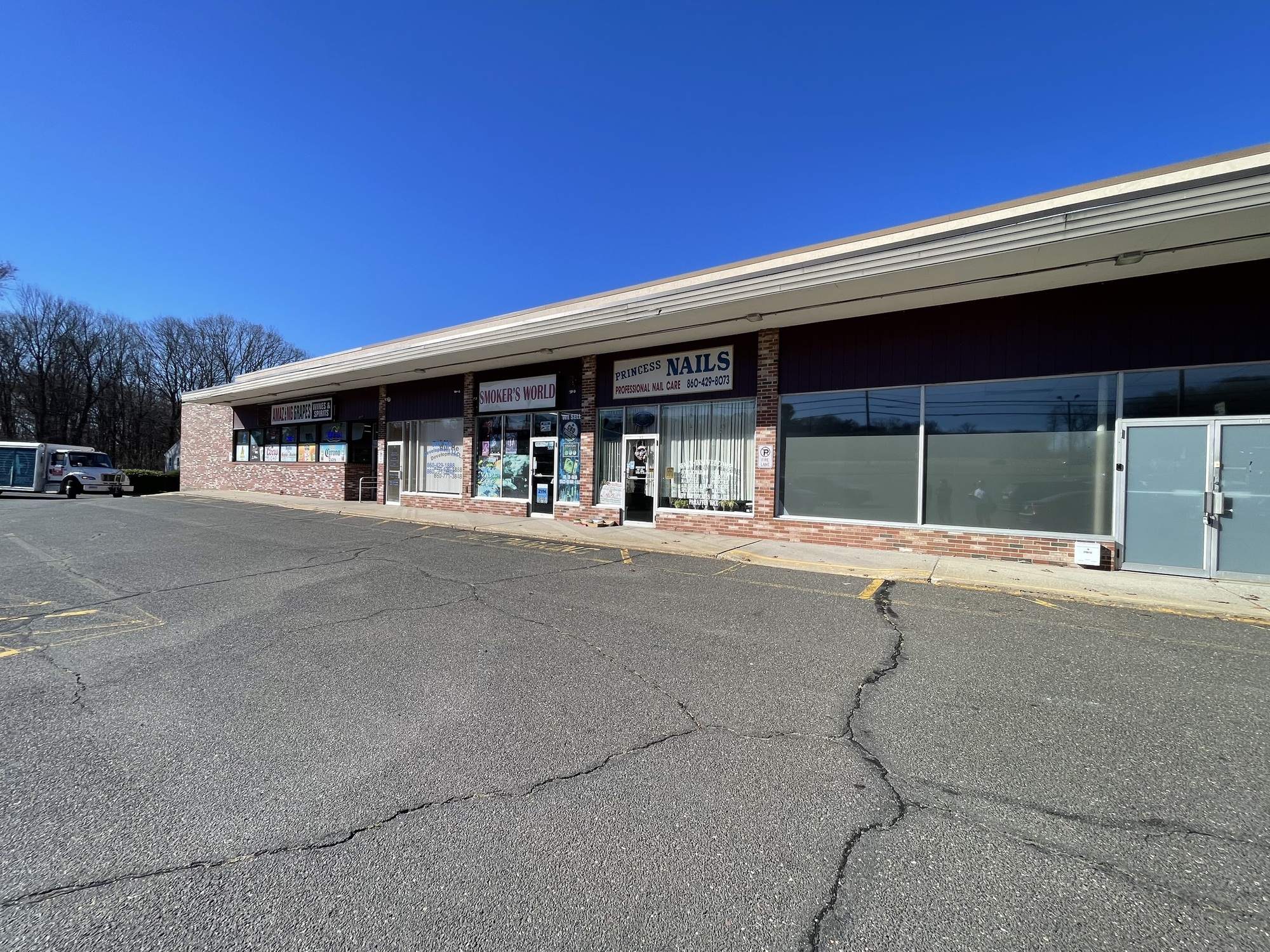 Exclusive Retail leasing opportunities across from University of Connecticut (UCONN) Campus 5