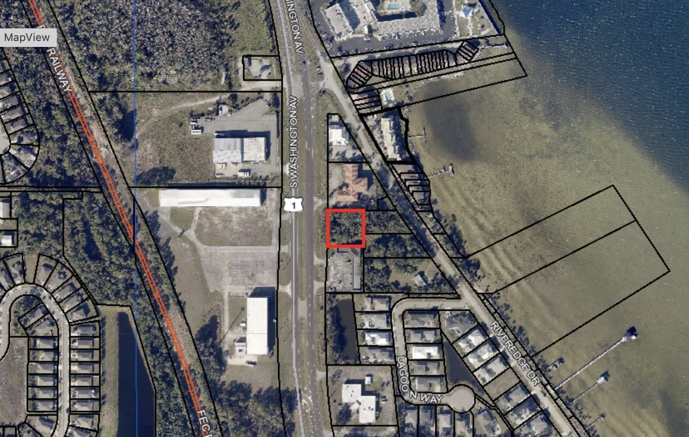 Land in Titusville